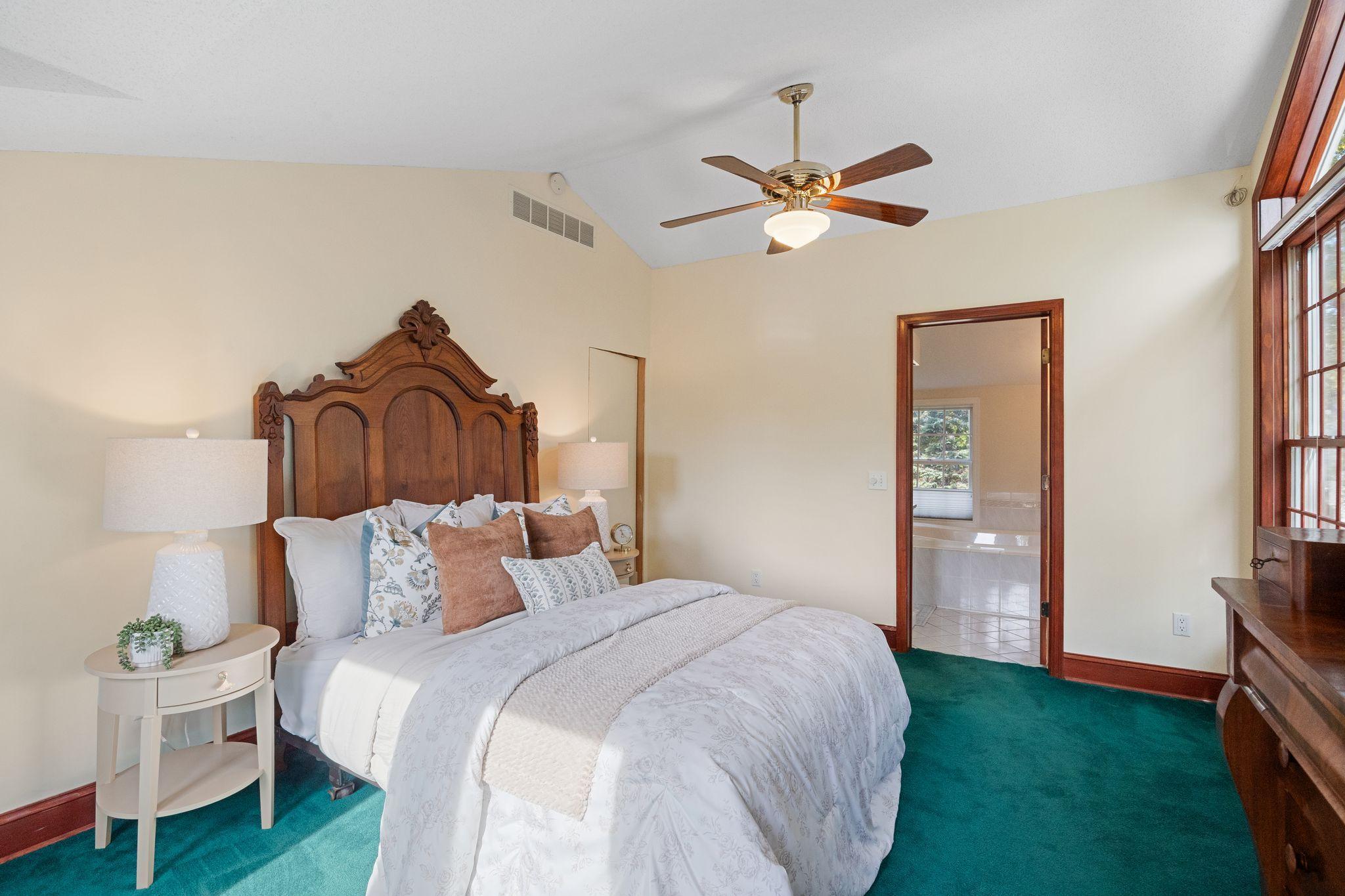 4812 Valley View Road Property Photo 24