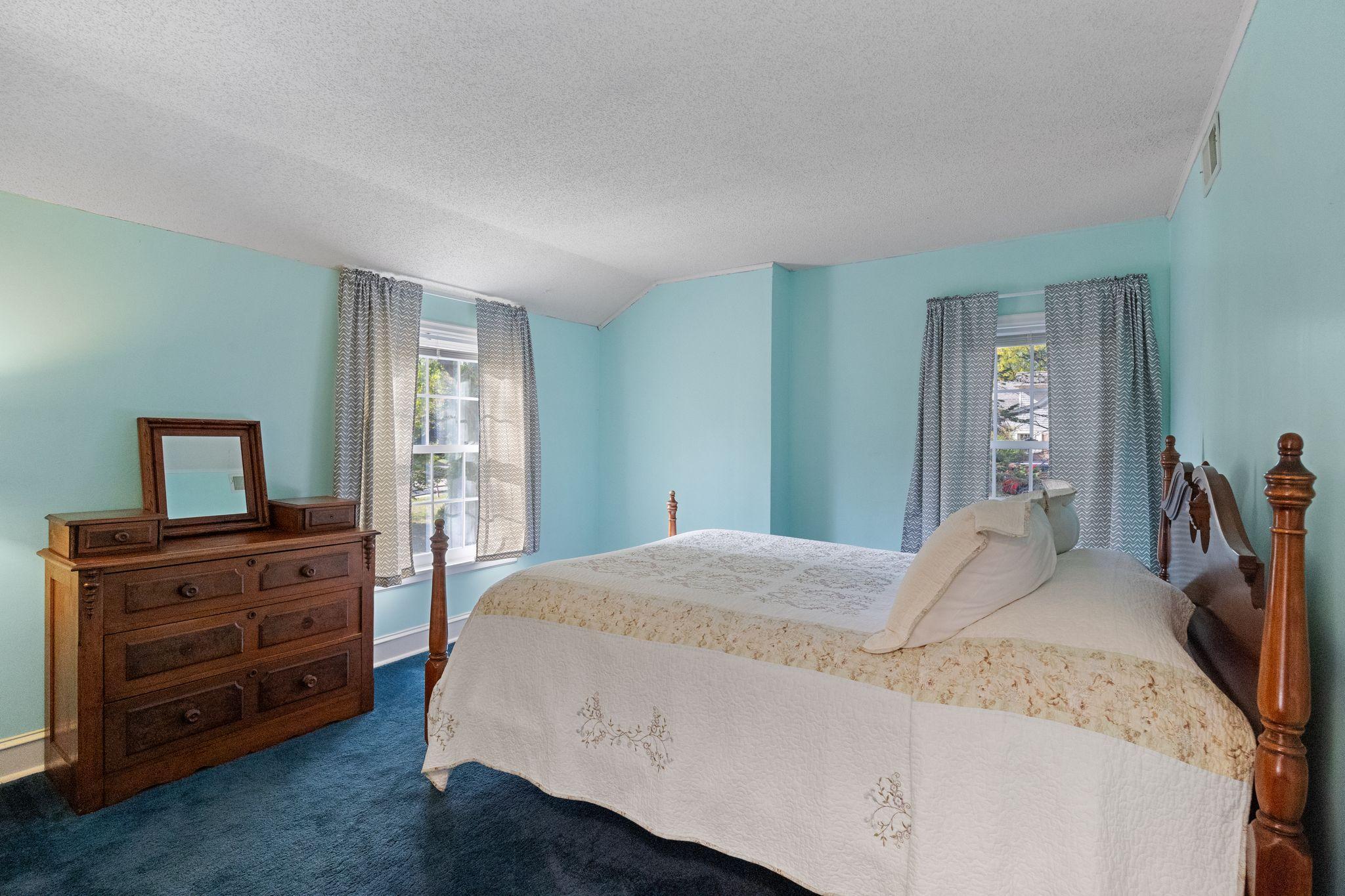 4812 Valley View Road Property Photo 34