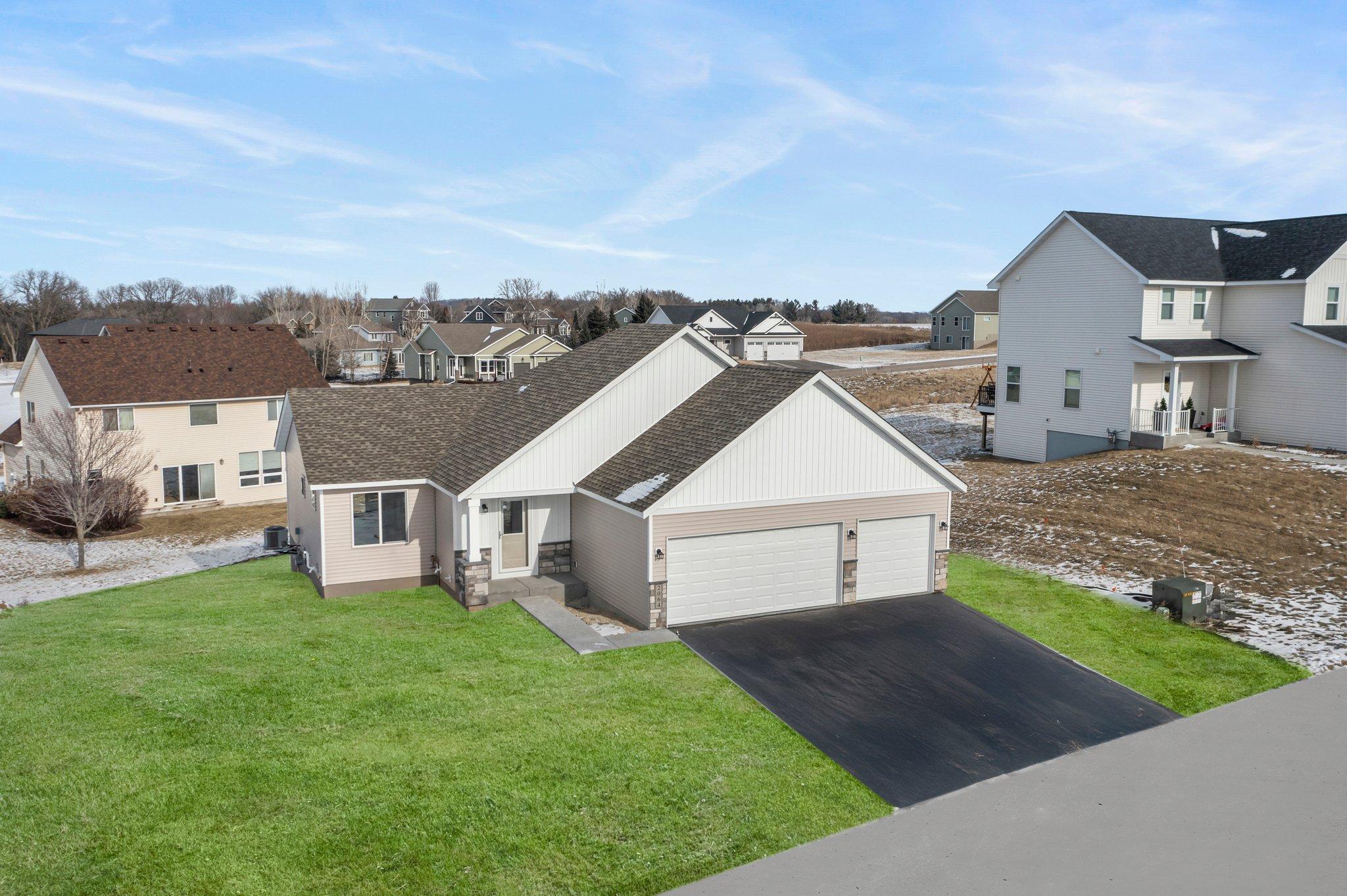 1877 Robinson Lane Property Photo 2