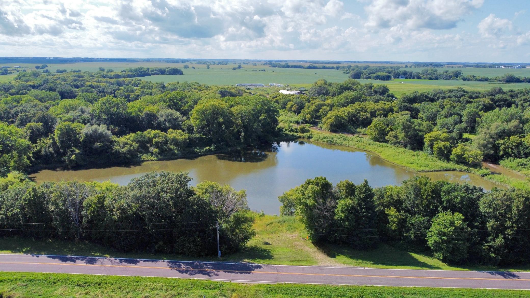 2555 River Road Property Photo 5