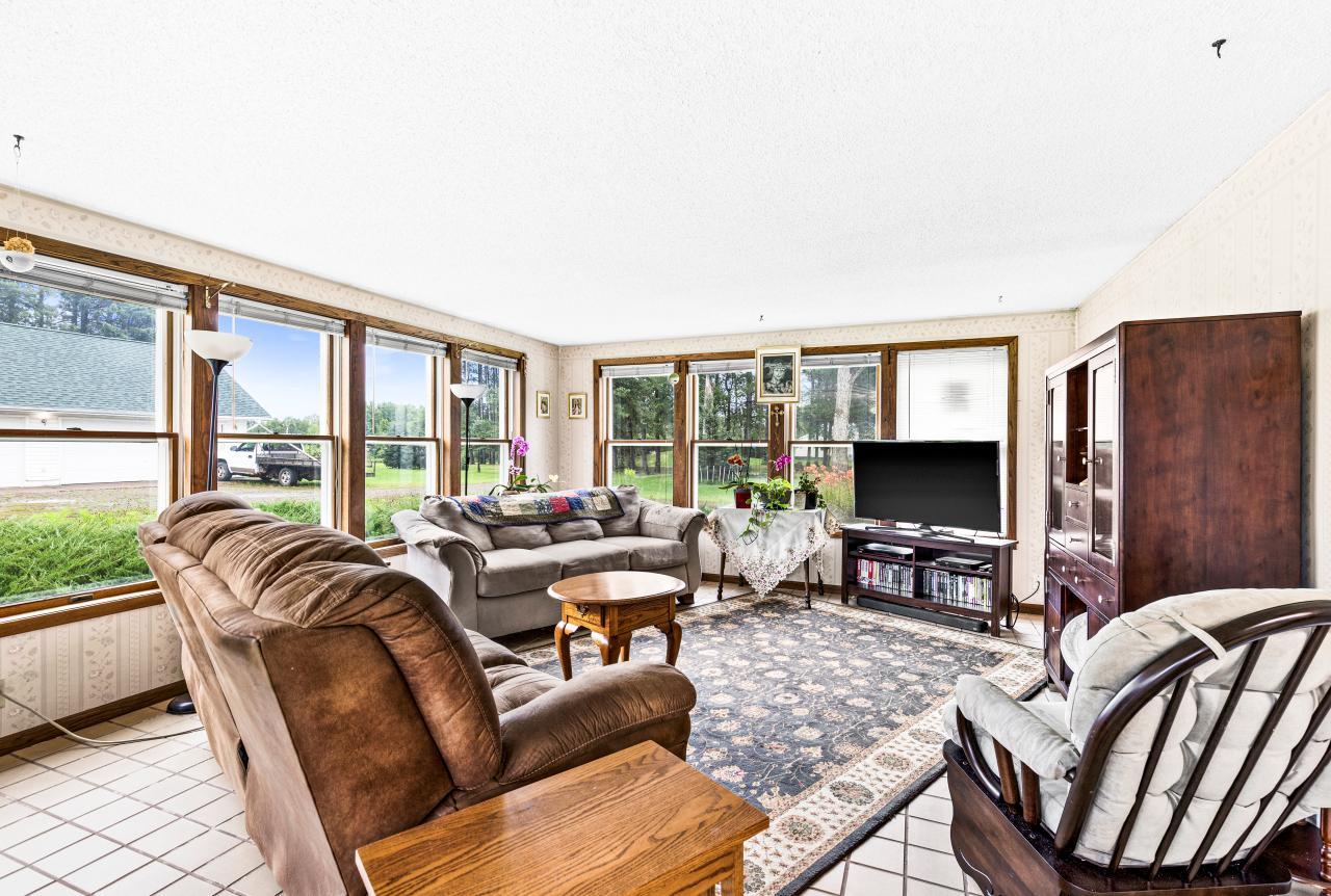 3723 Birchwood Road Property Photo 7