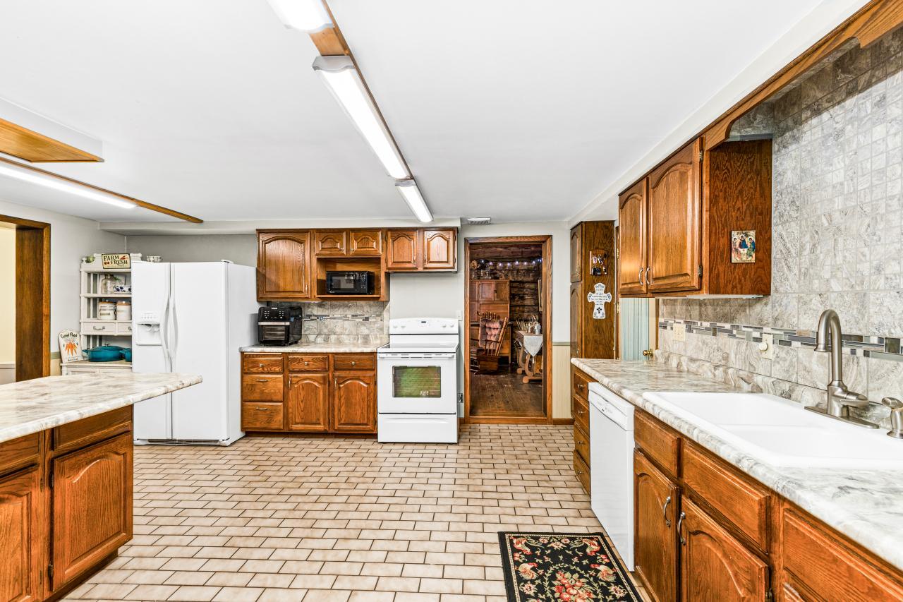 3723 Birchwood Road Property Photo 69