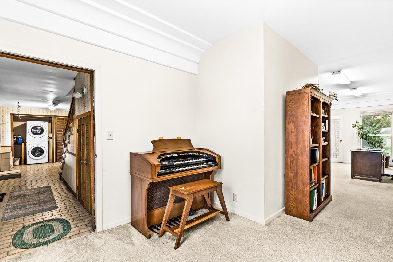 3723 Birchwood Road Property Photo 81