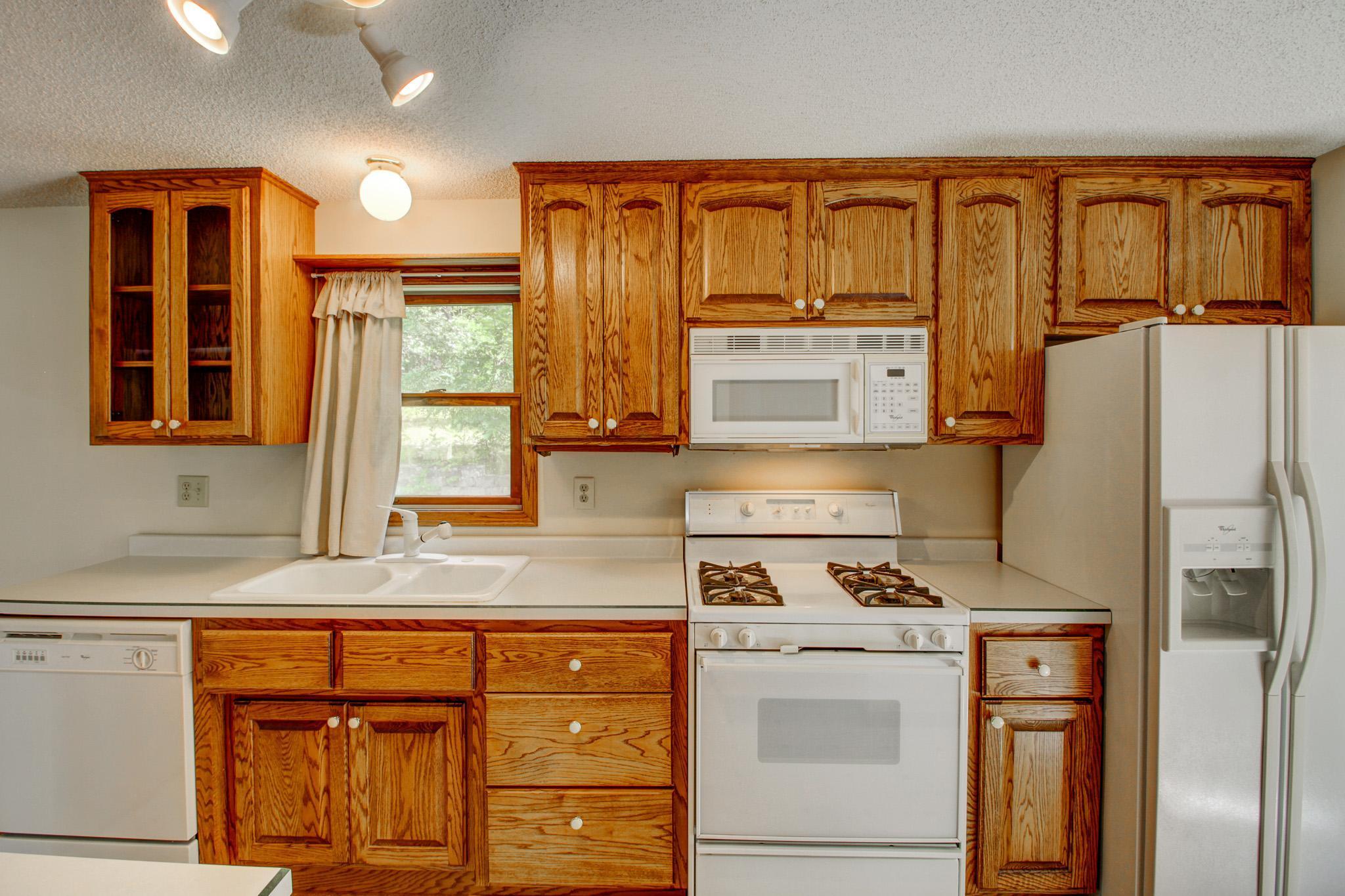 57436 Dinner Lake Loop Property Photo 4