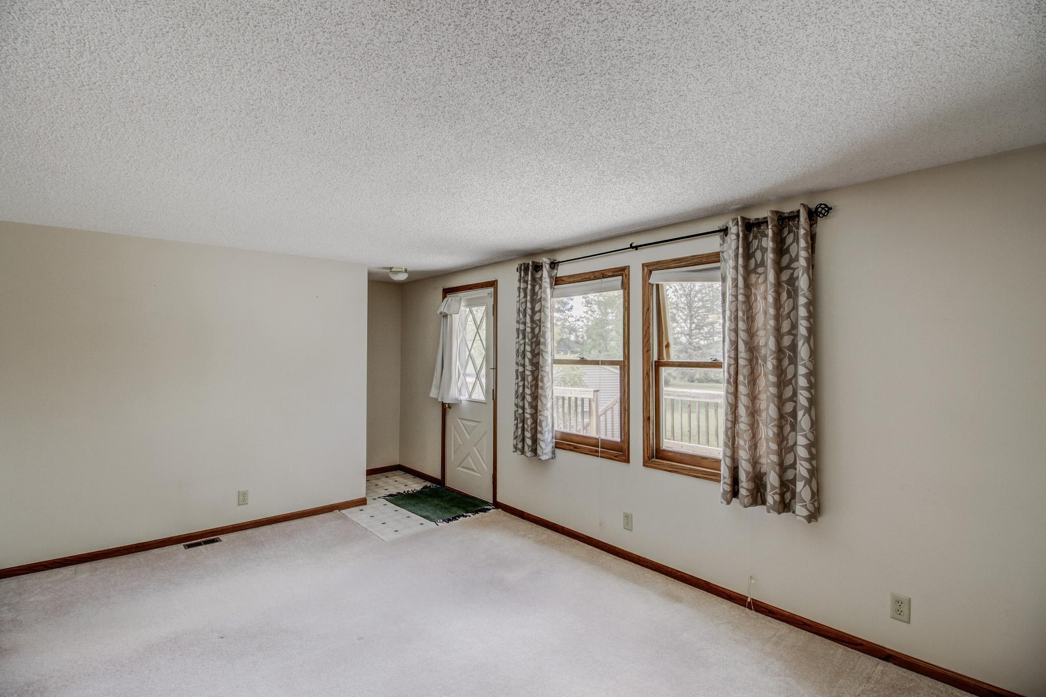 57436 Dinner Lake Loop Property Photo 7