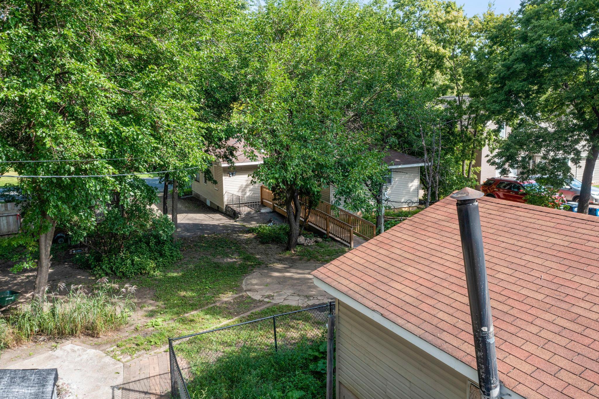 720 Bluff Avenue E Property Photo 30