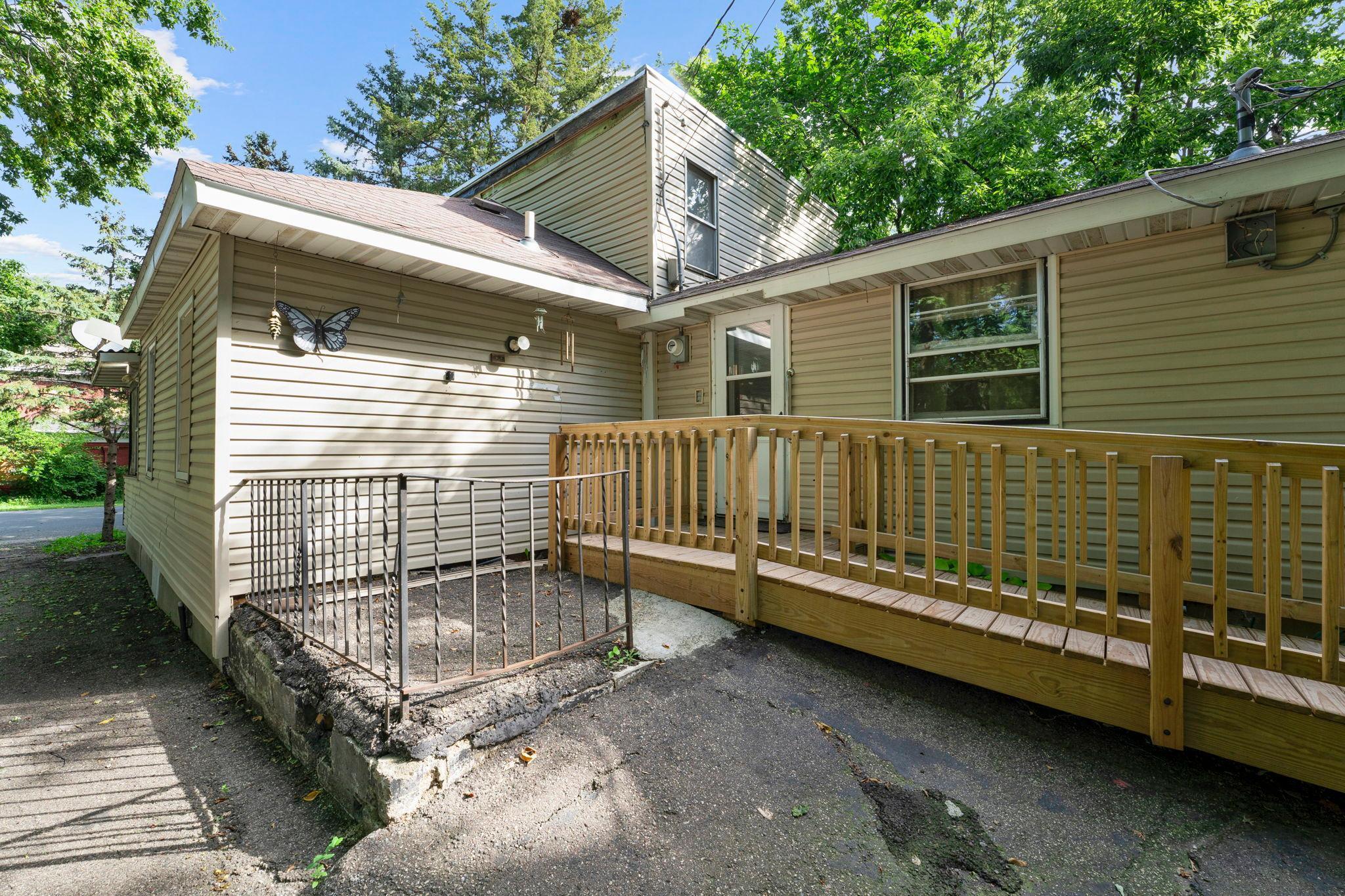 720 Bluff Avenue E Property Photo 31