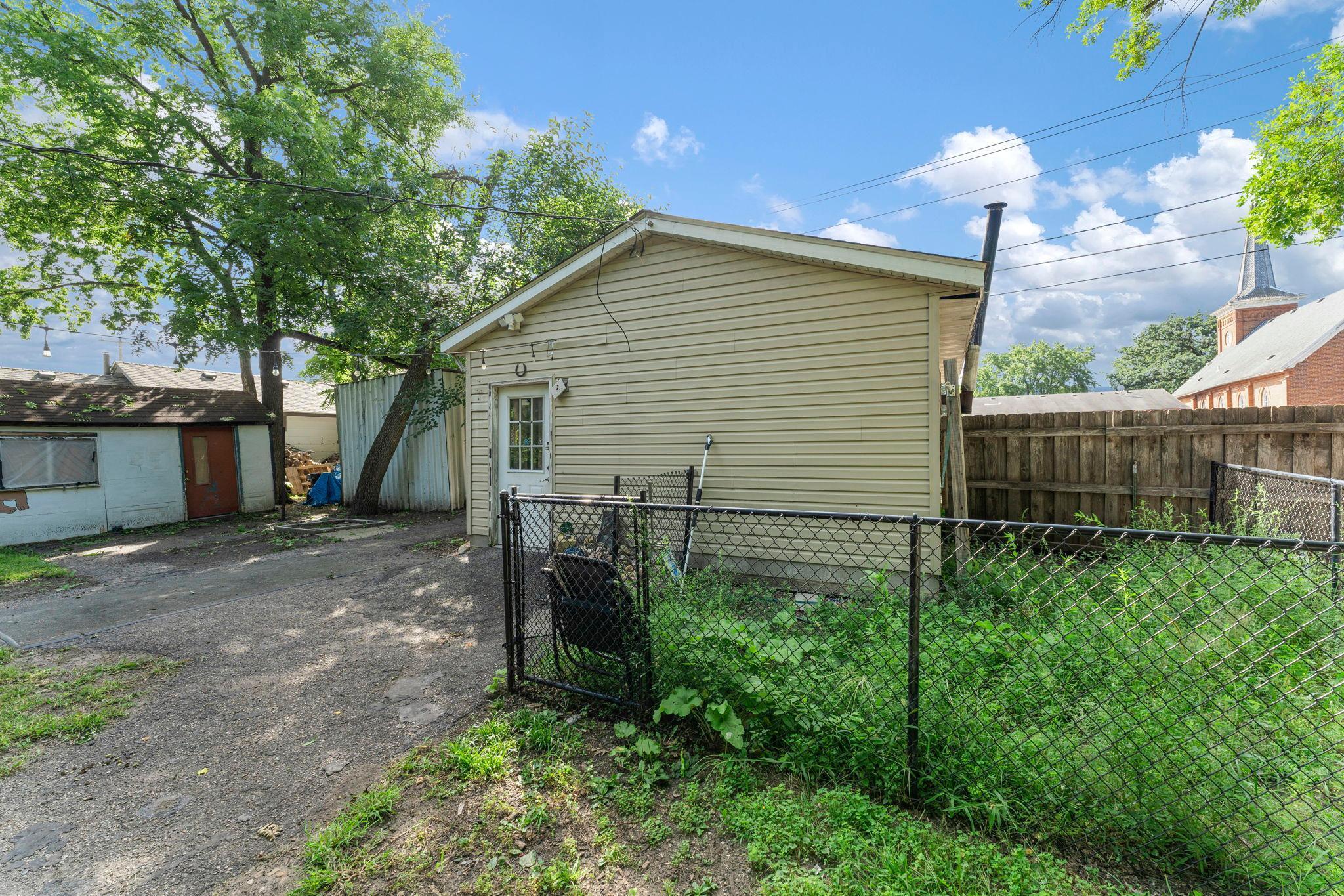 720 Bluff Avenue E Property Photo 67