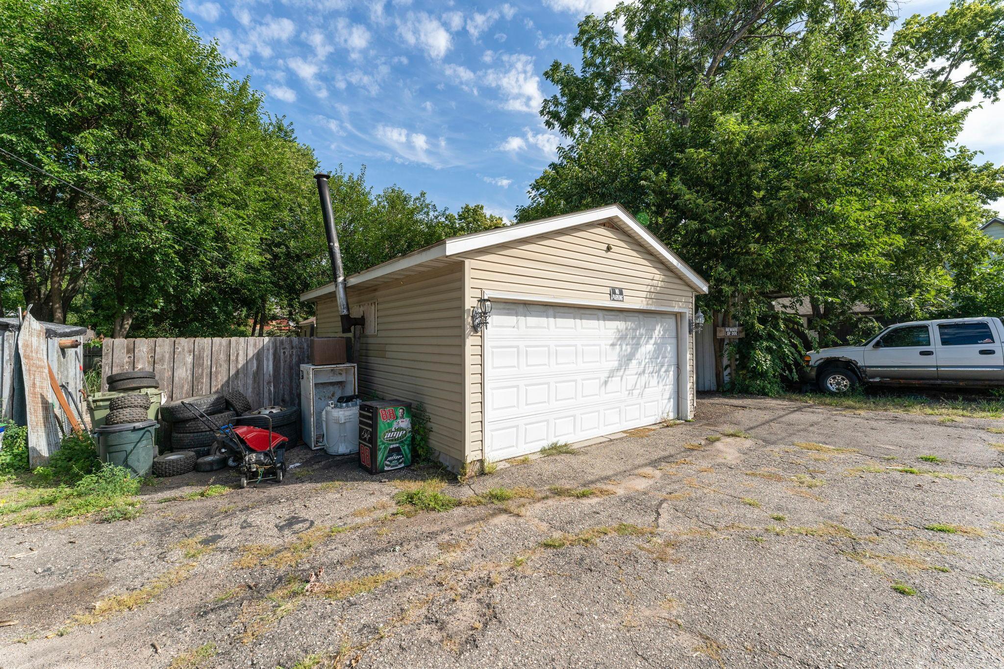 720 Bluff Avenue E Property Photo 70