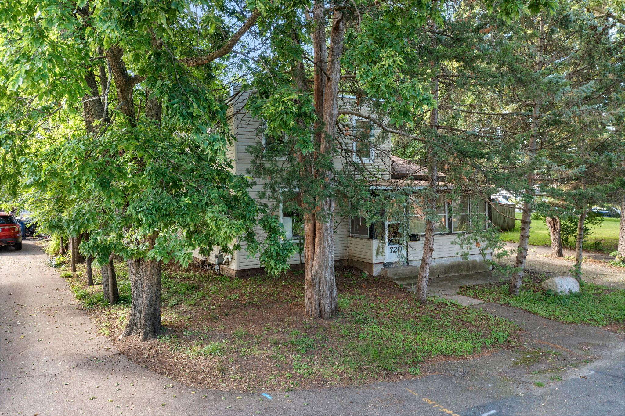 720 Bluff Avenue E Property Photo 78