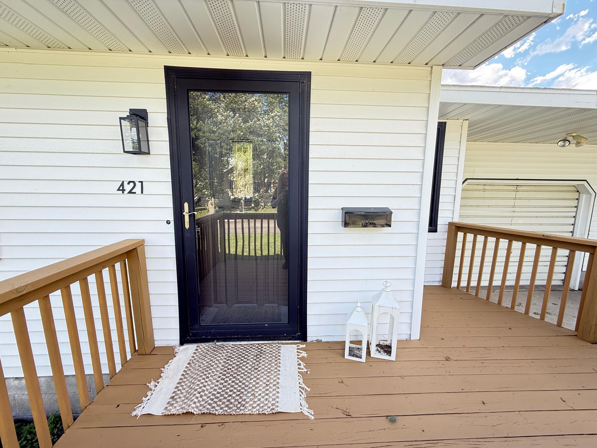 421 9th Avenue Property Photo 6