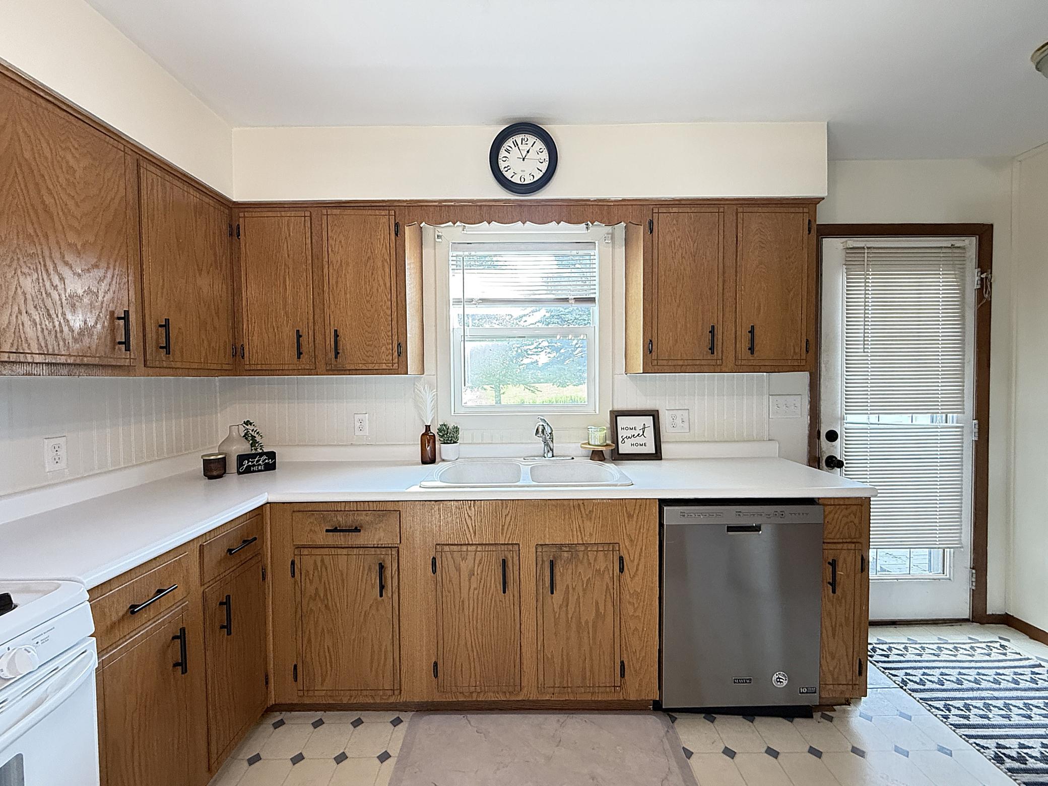 421 9th Avenue Property Photo 17
