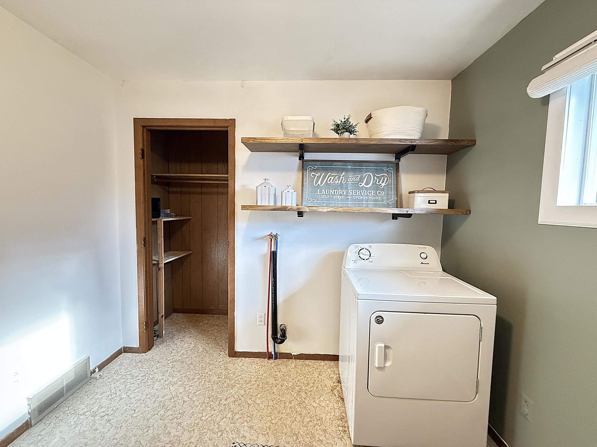 421 9th Avenue Property Photo 28