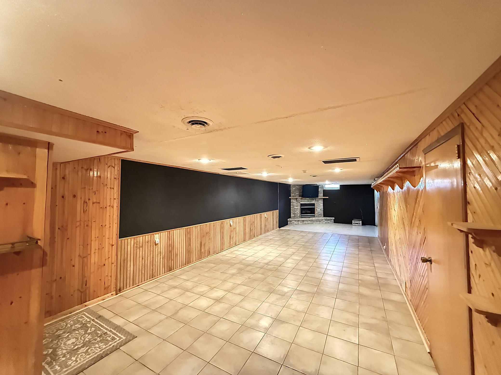 421 9th Avenue Property Photo 35