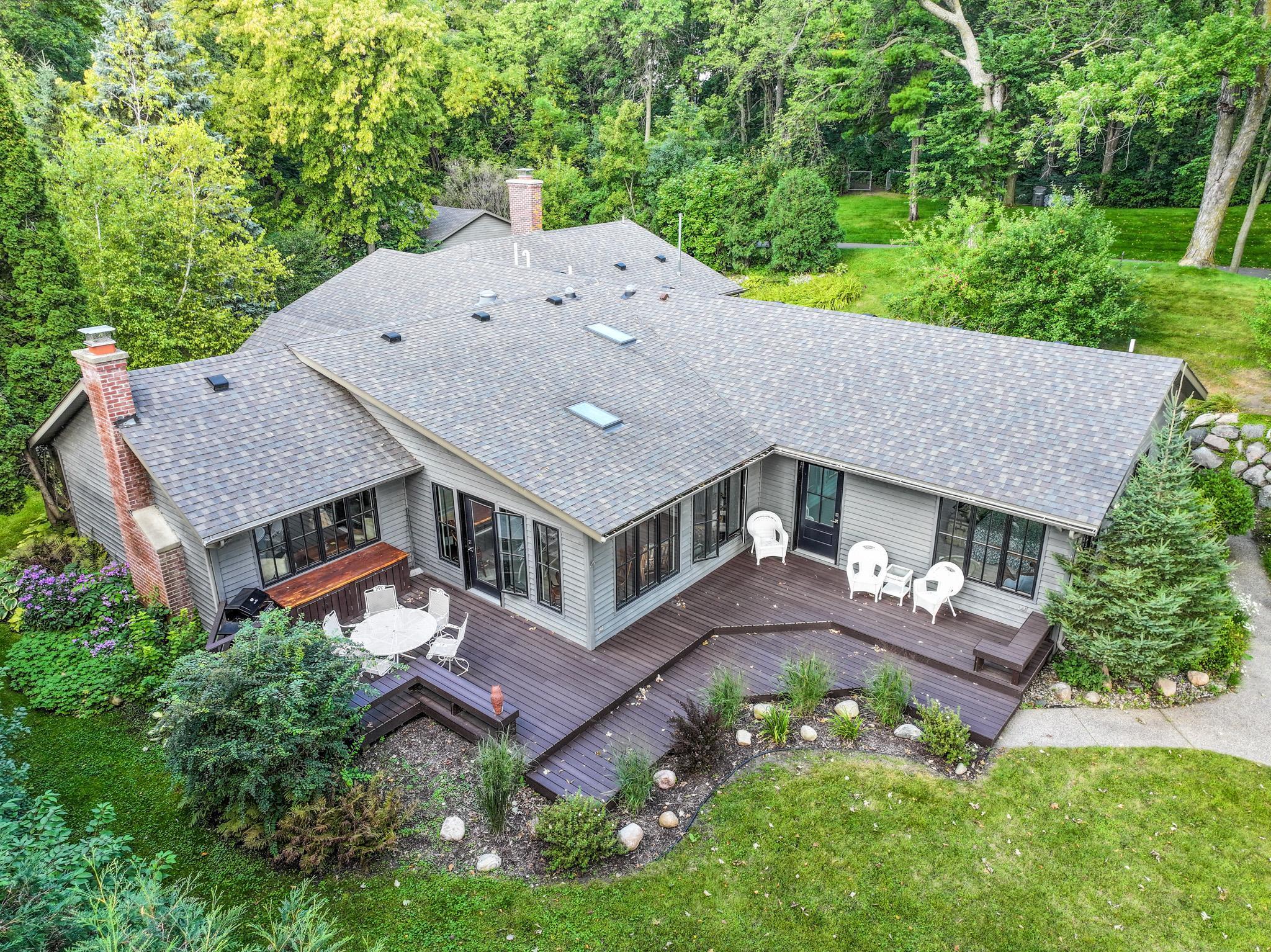 3877 Tolena Road Property Photo 1