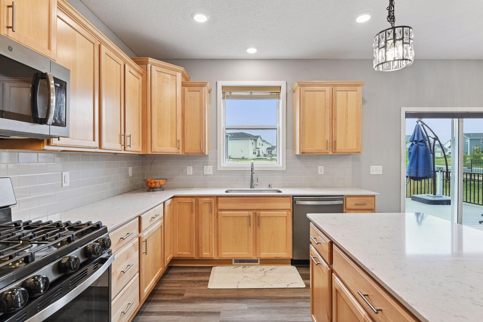 1250 Maple Lane Property Photo 11