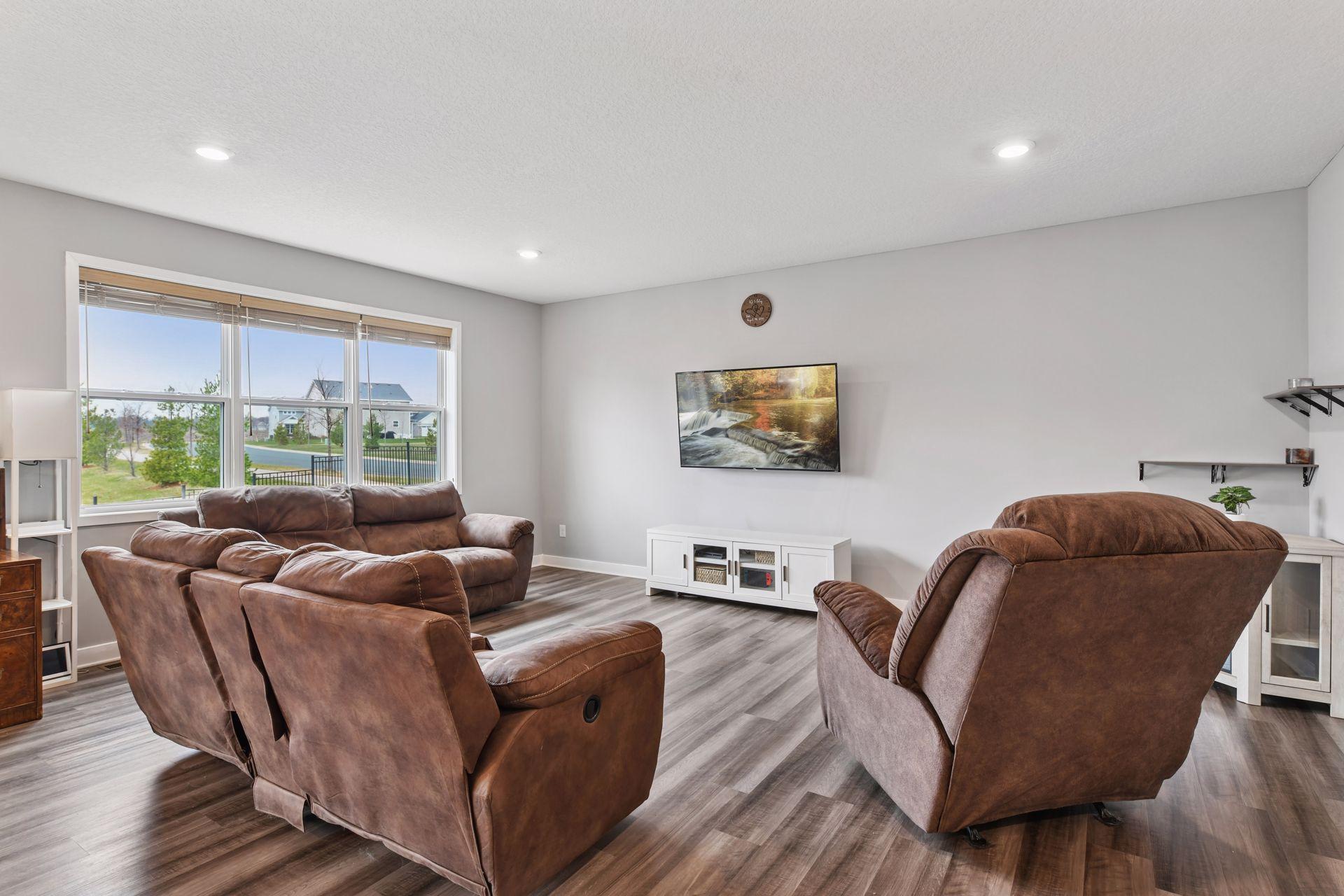 1250 Maple Lane Property Photo 17