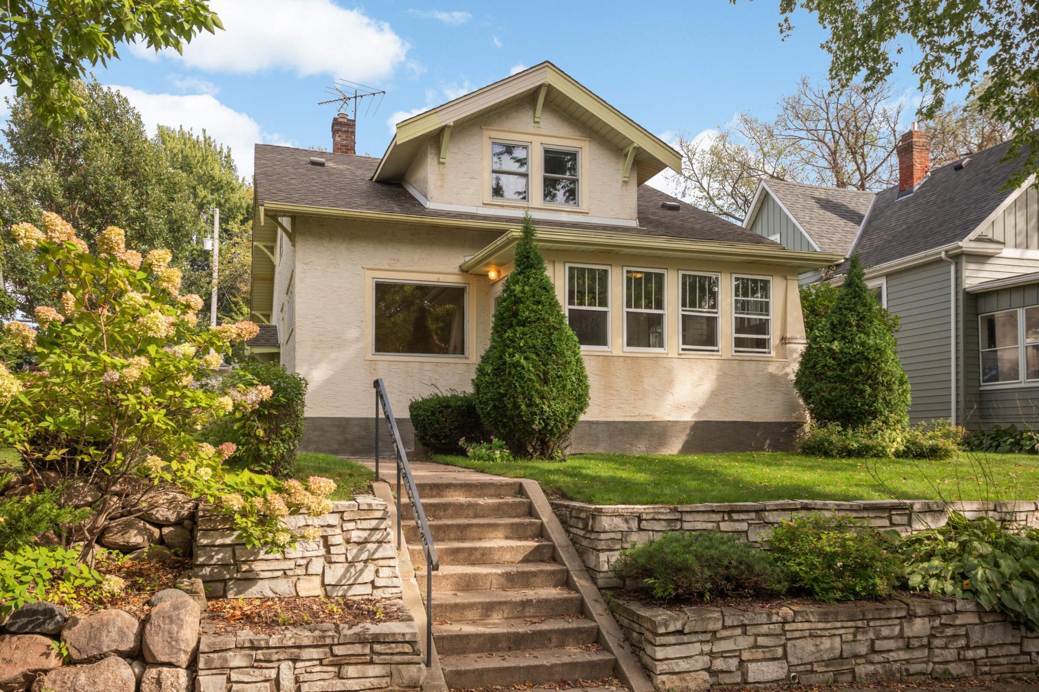 1921 Hayes Street Property Photo 1