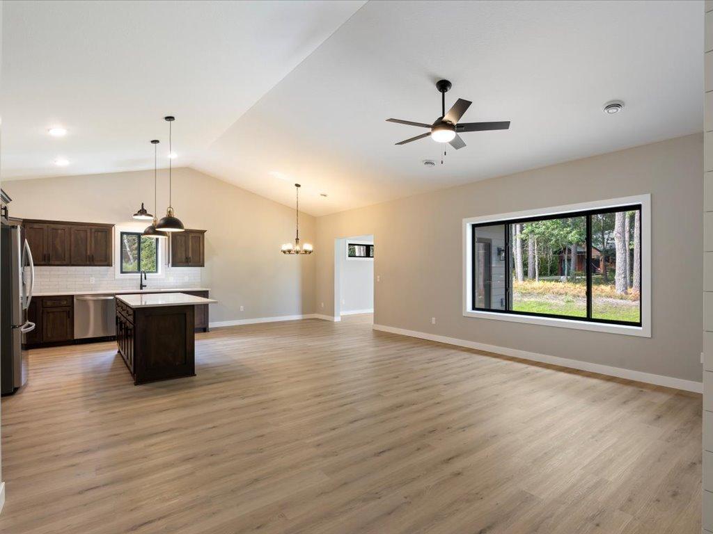 5390 Pine Haven Place Property Photo 11