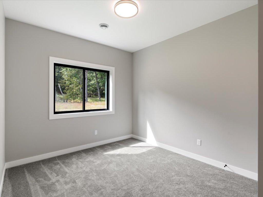 5390 Pine Haven Place Property Photo 17