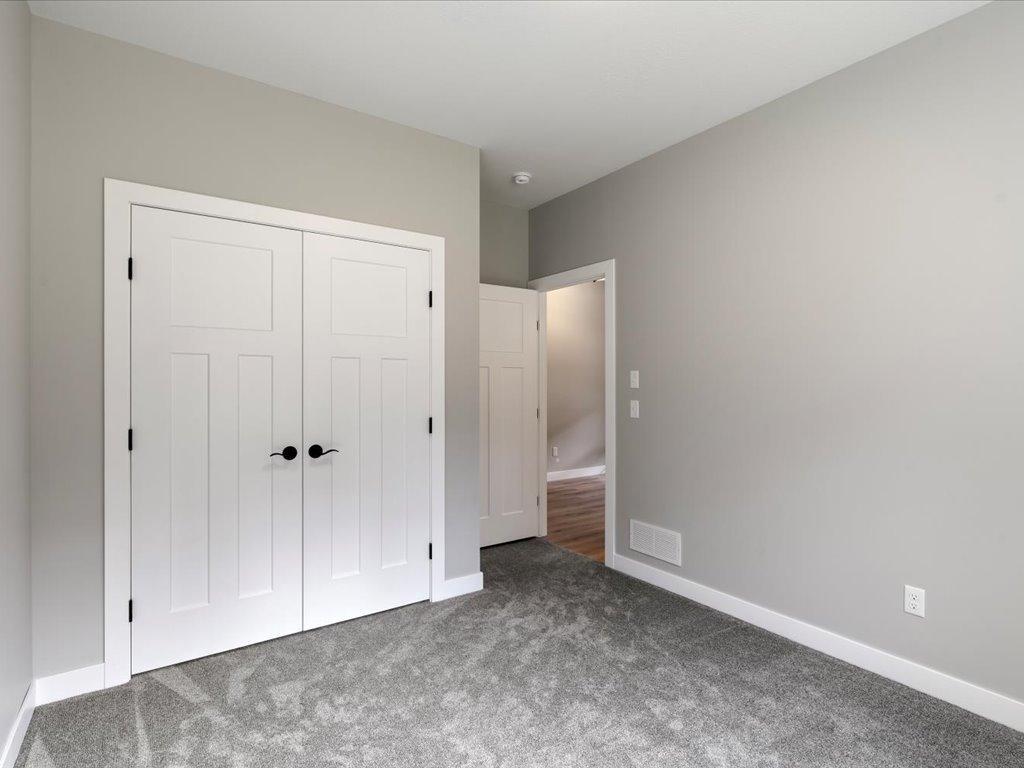 5390 Pine Haven Place Property Photo 18