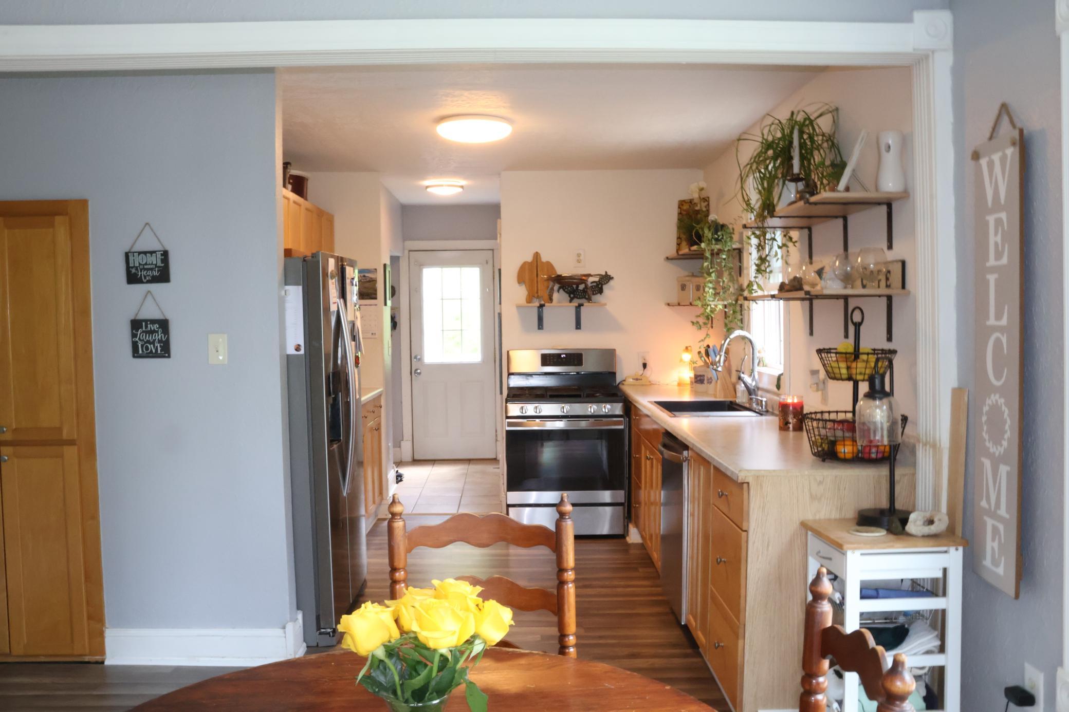 591 E 7th Street Property Photo 10