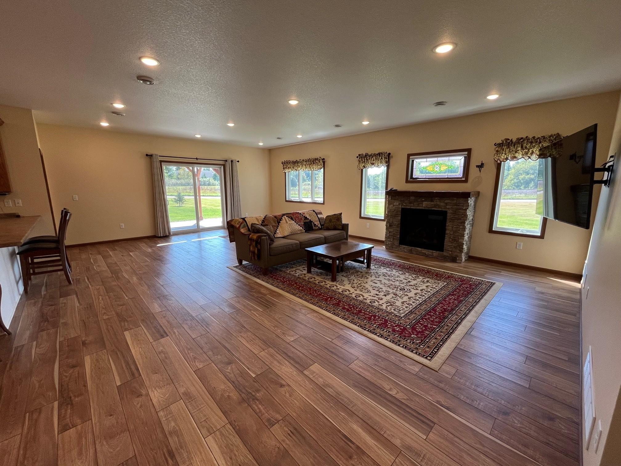 177 Pine Street Property Photo 7