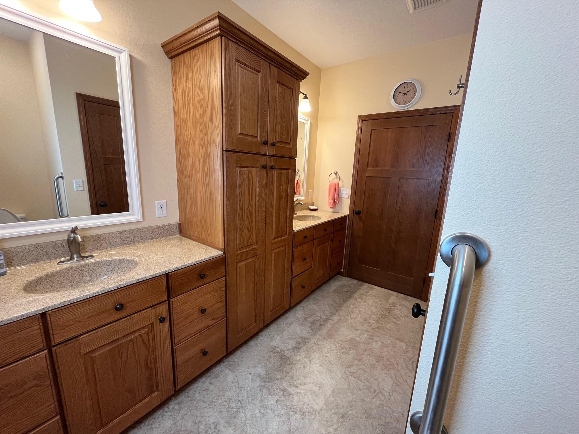177 Pine Street Property Photo 9