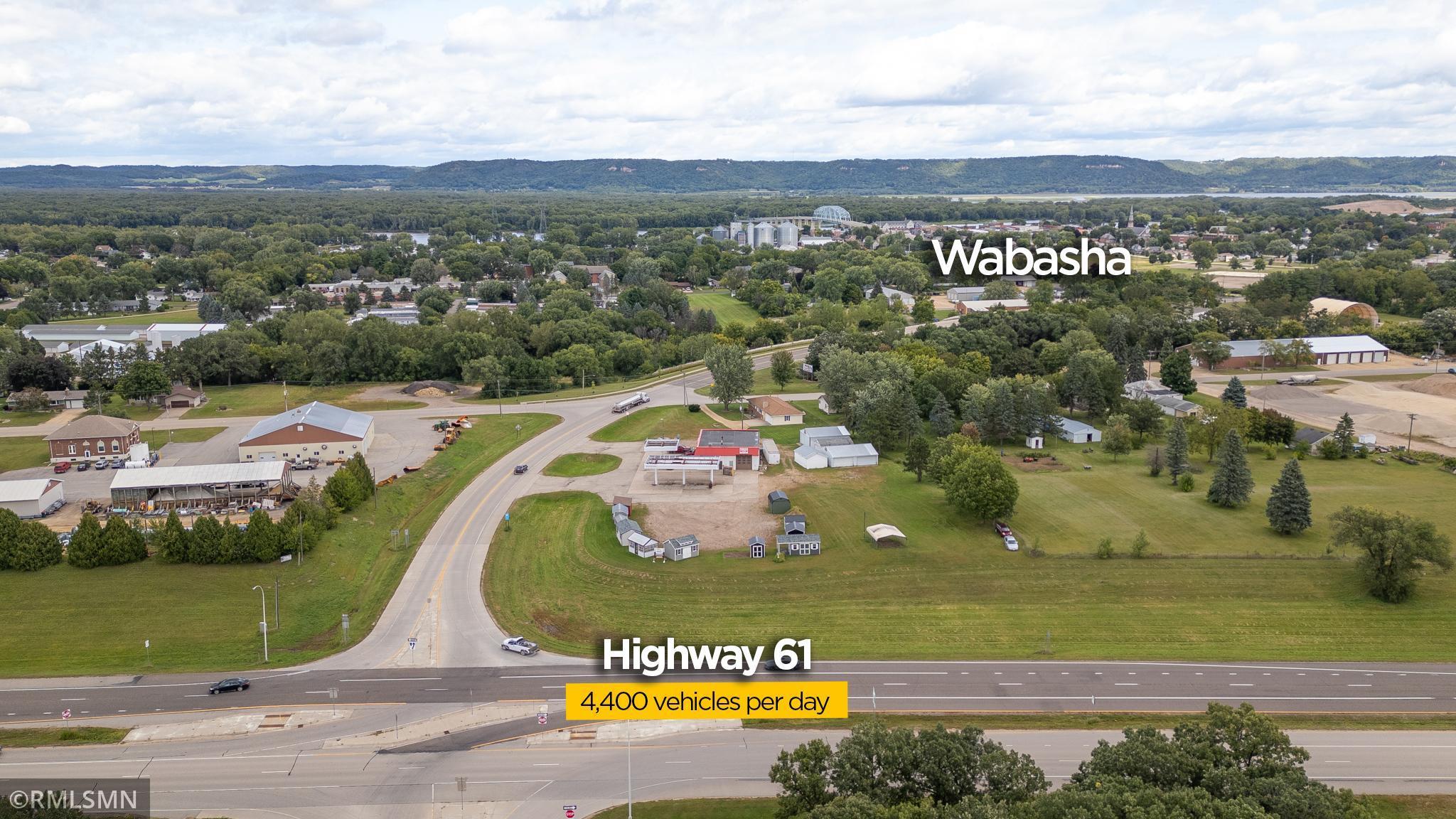900 Shields Avenue Property Photo 2