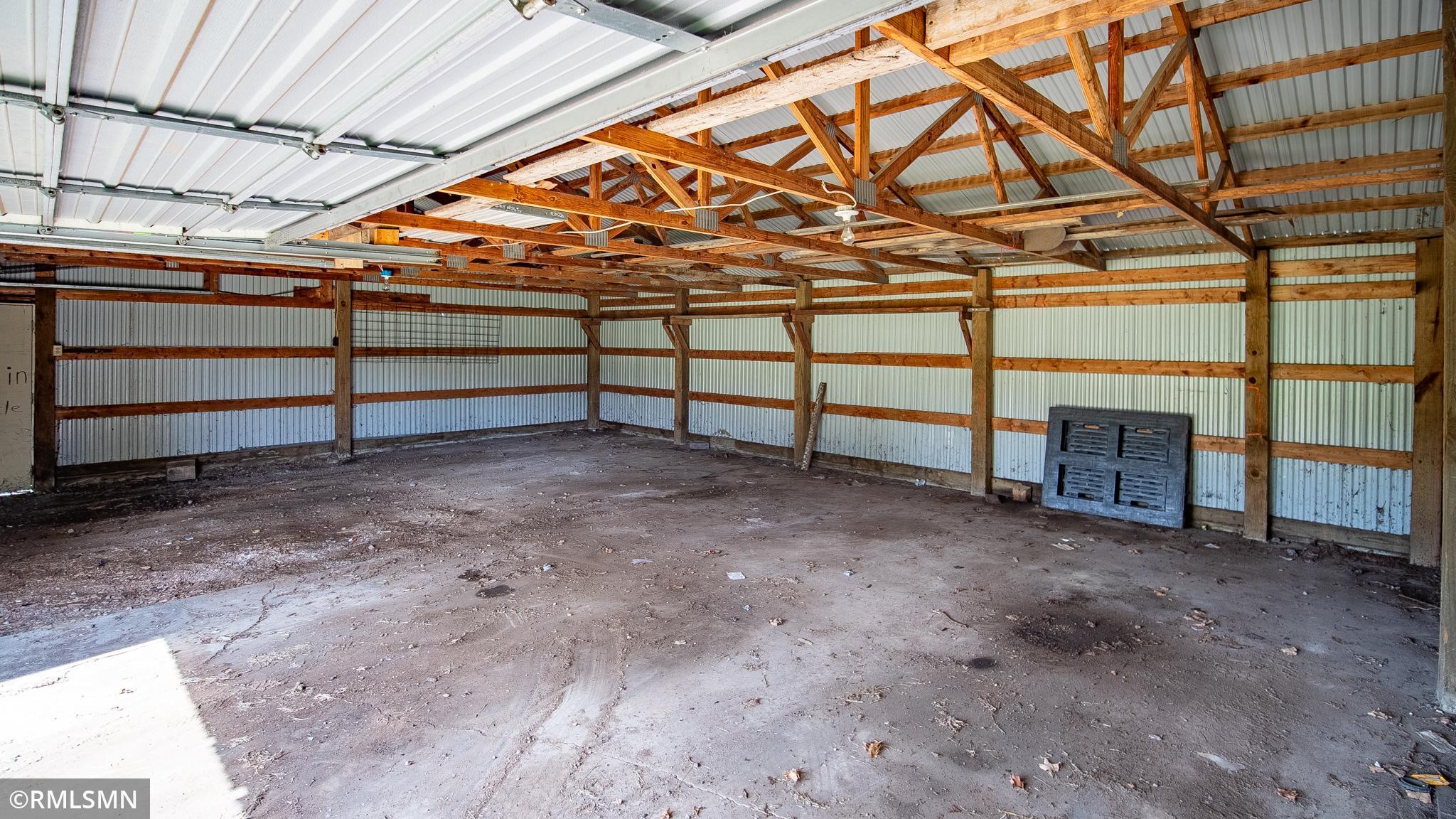 900 Shields Avenue Property Photo 20