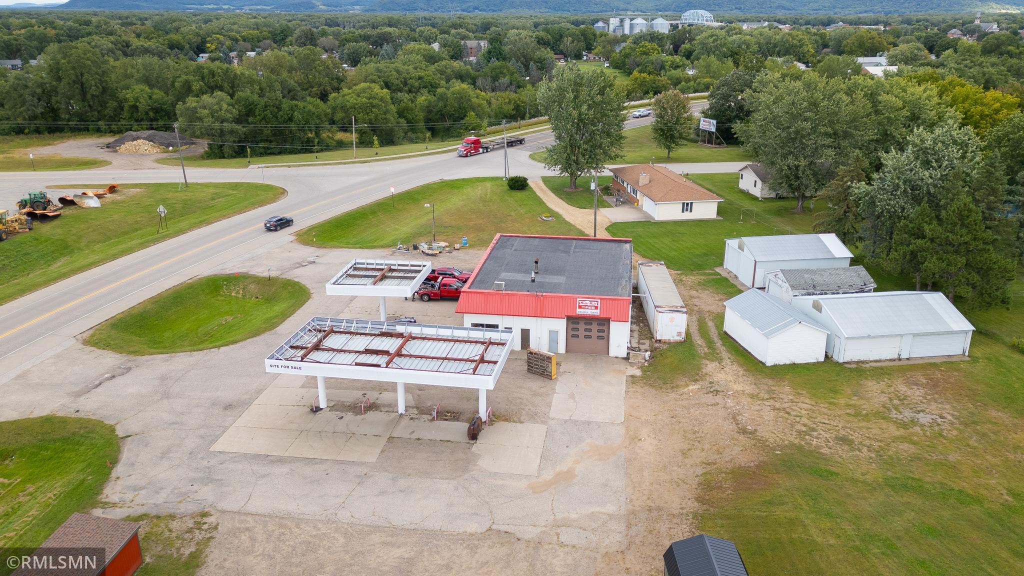 900 Shields Avenue Property Photo 27