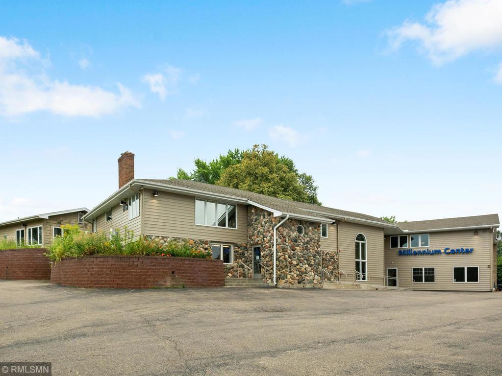 1708 Meadowview Road Property Photo 1