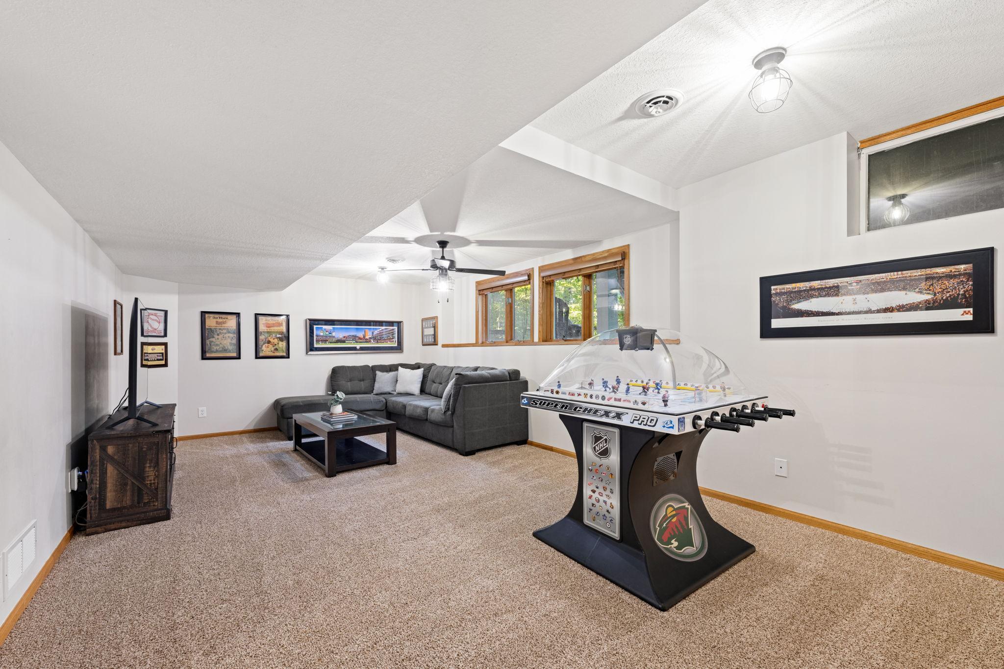 13080 Forestview Circle N Property Photo 25
