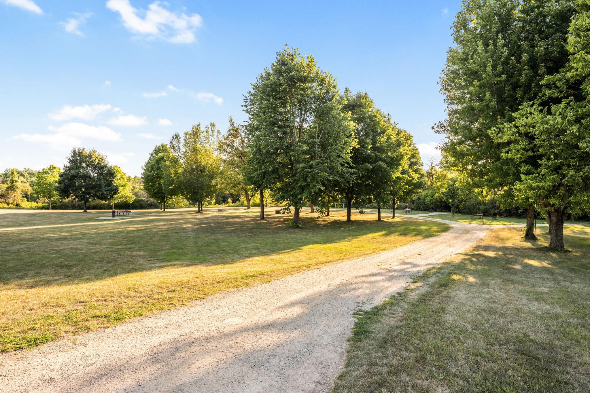 13080 Forestview Circle N Property Photo 33