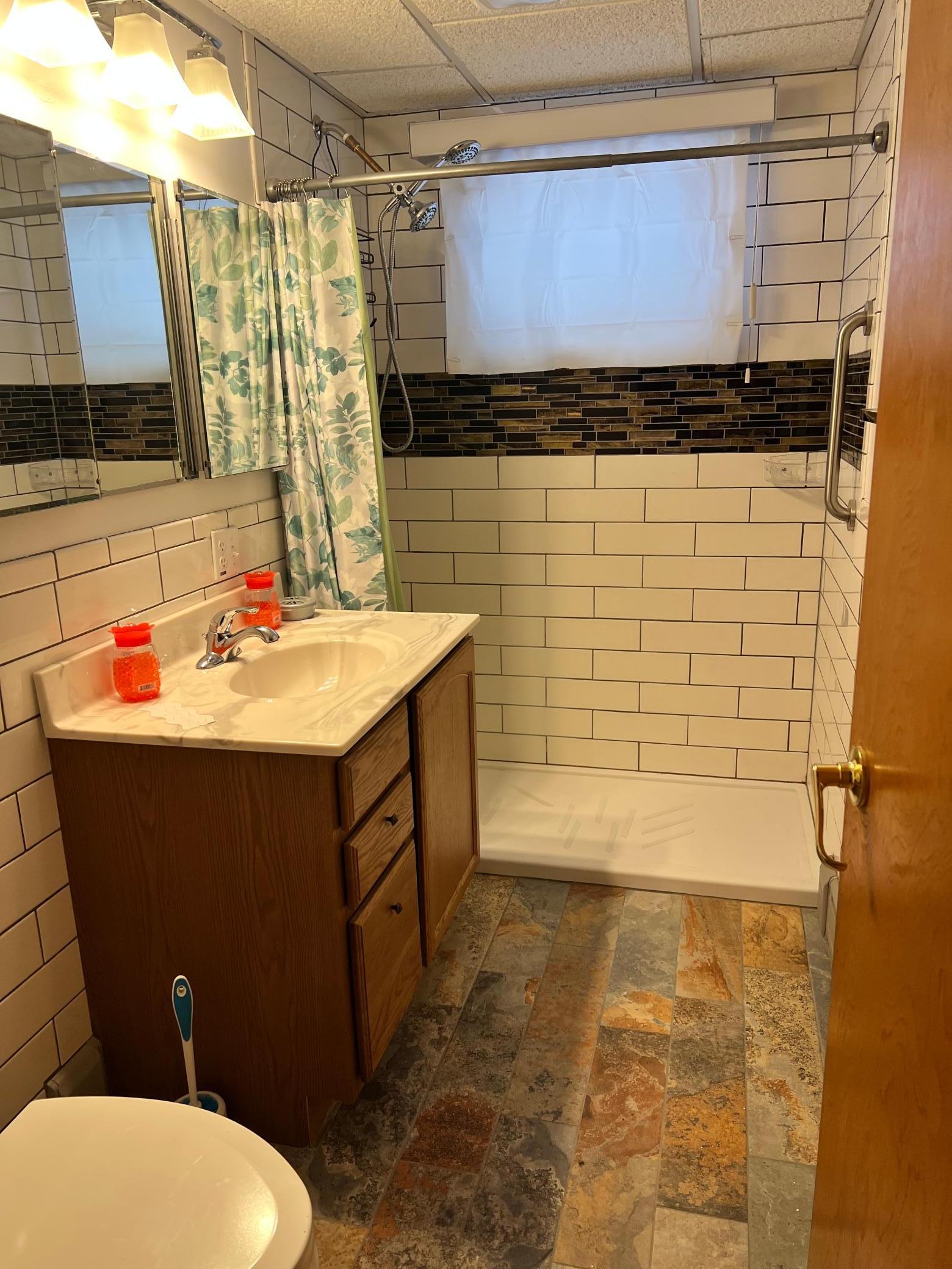 537 E Ronning Avenue Property Photo 15