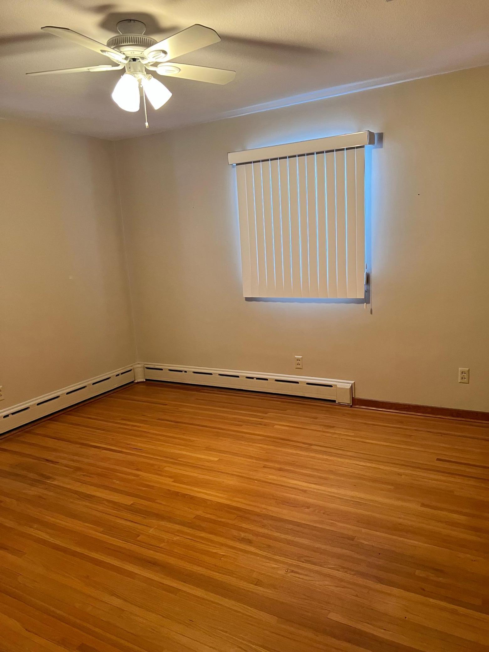 537 E Ronning Avenue Property Photo 22