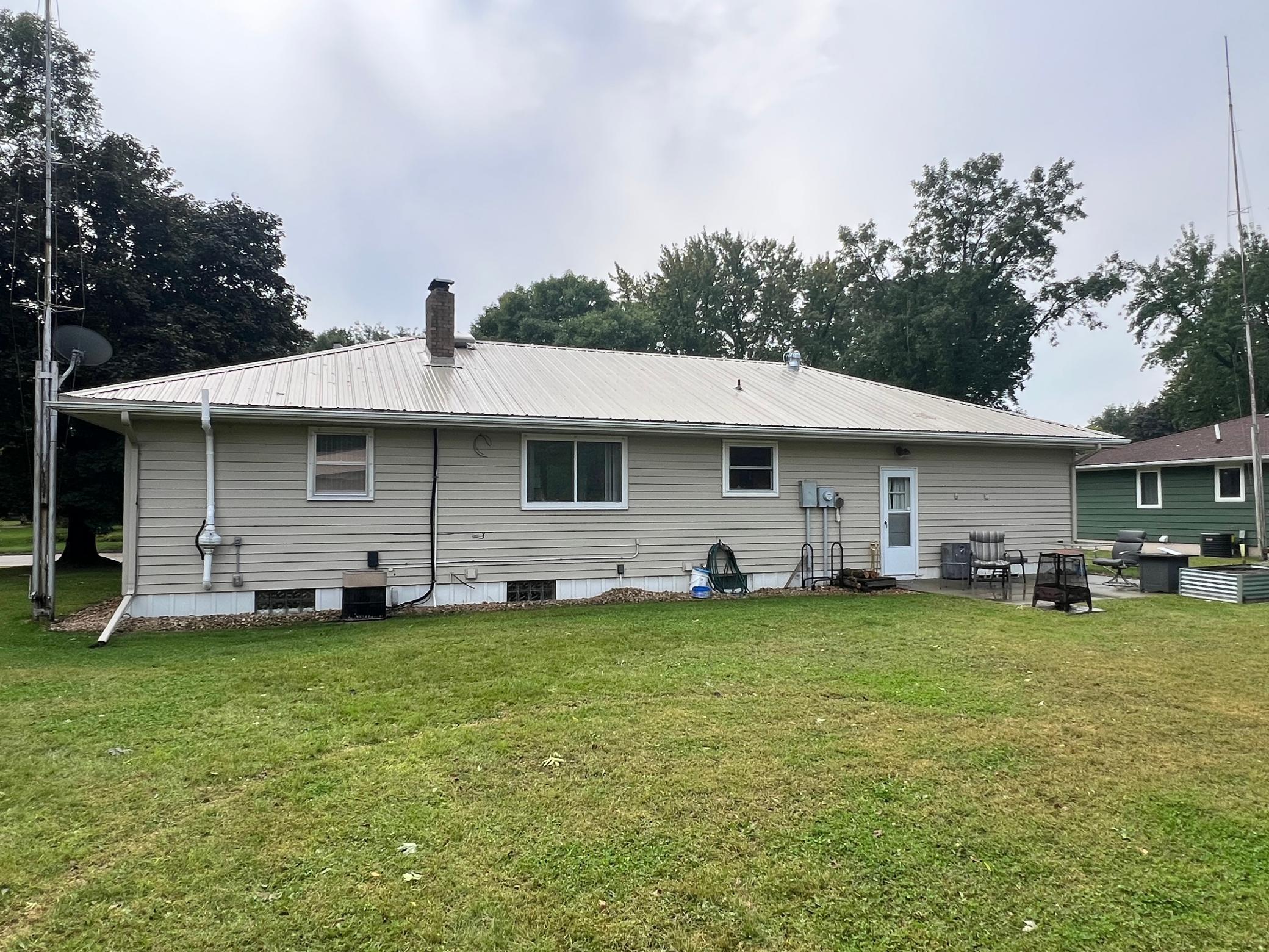 537 E Ronning Avenue Property Photo 24