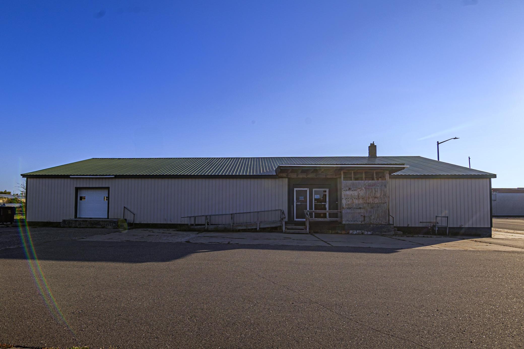 105 Ne Ash Avenue Property Photo 2