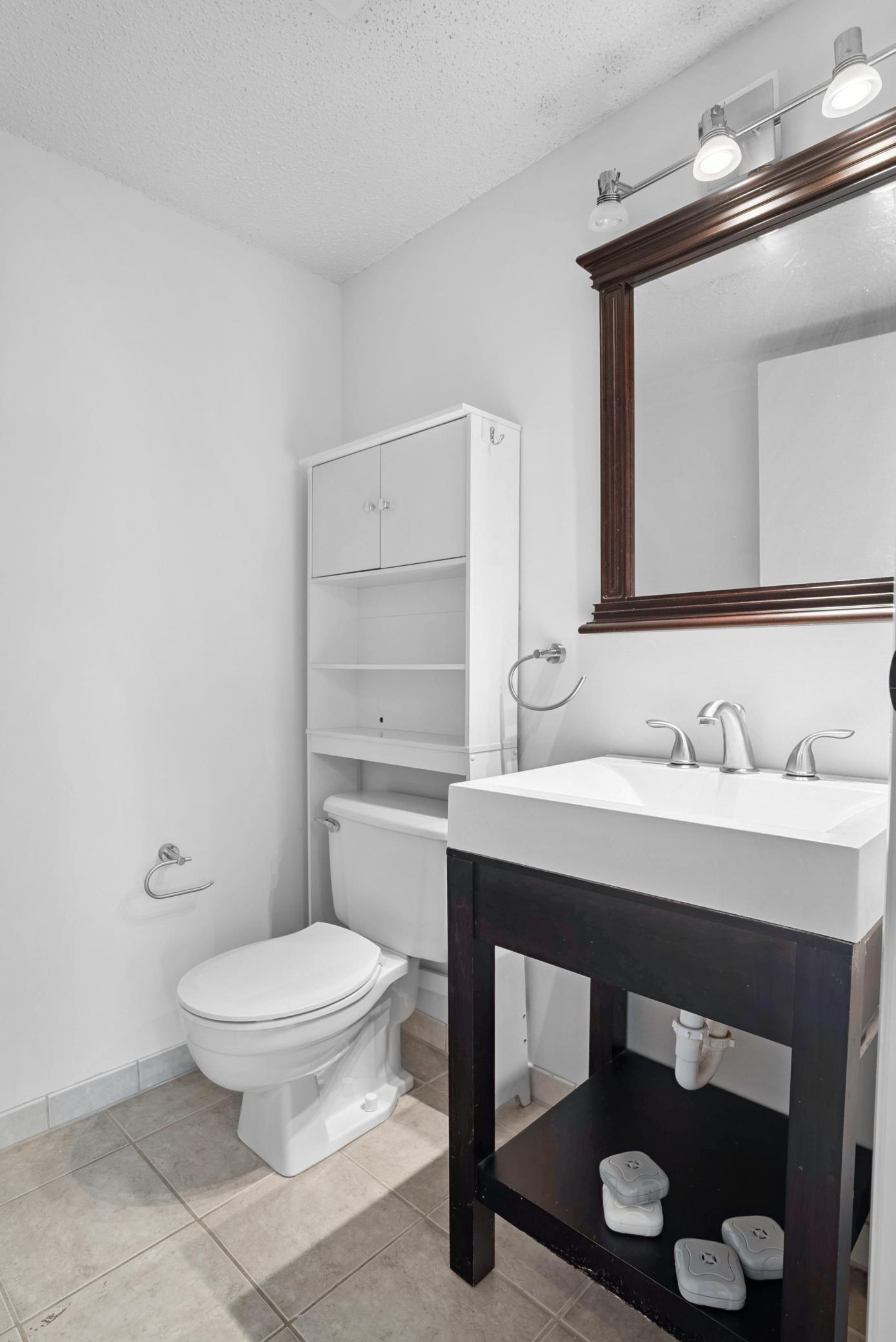 78 10th Street E 2104 Property Photo 16