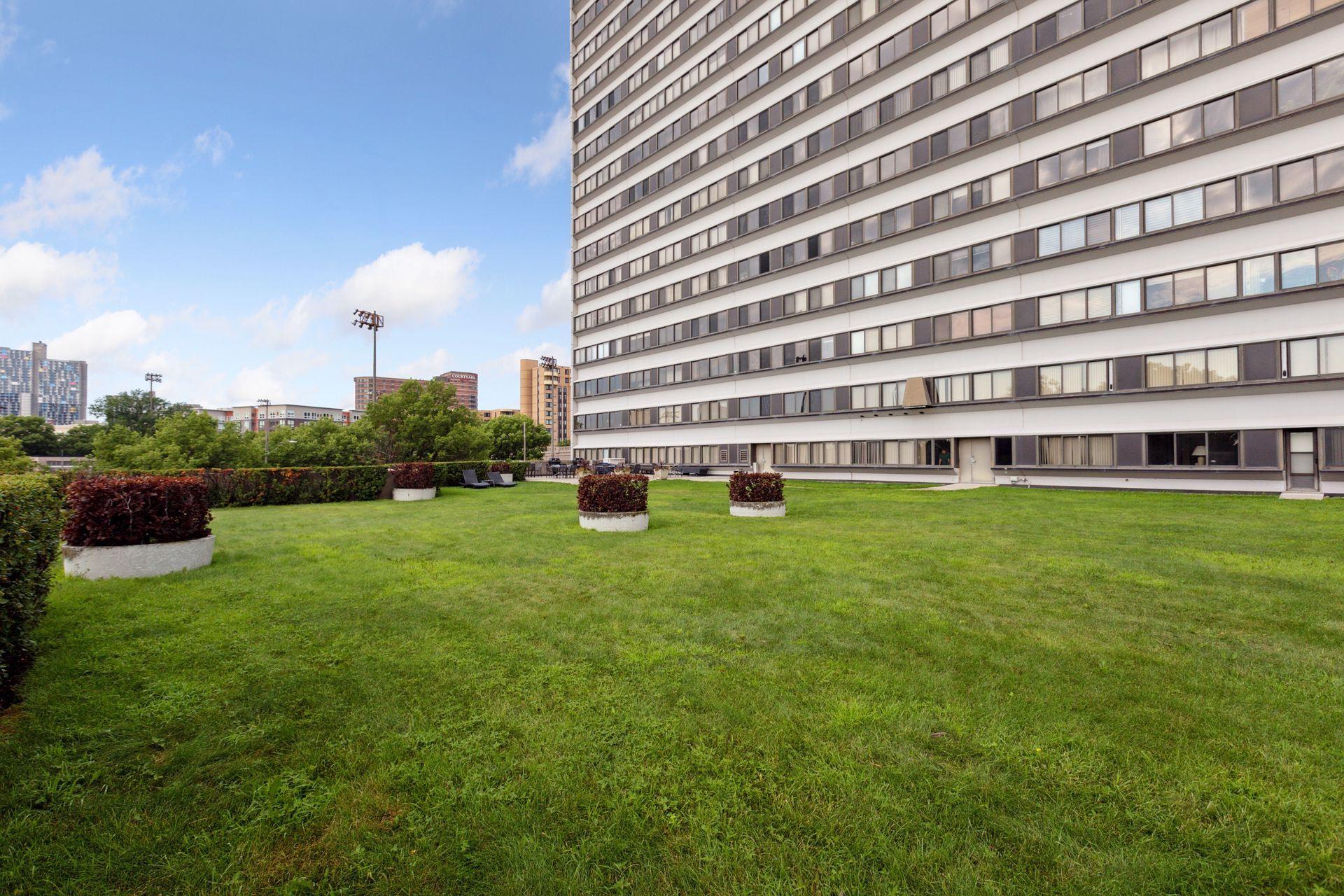 1920 S 1st Street 1207 Property Photo 44