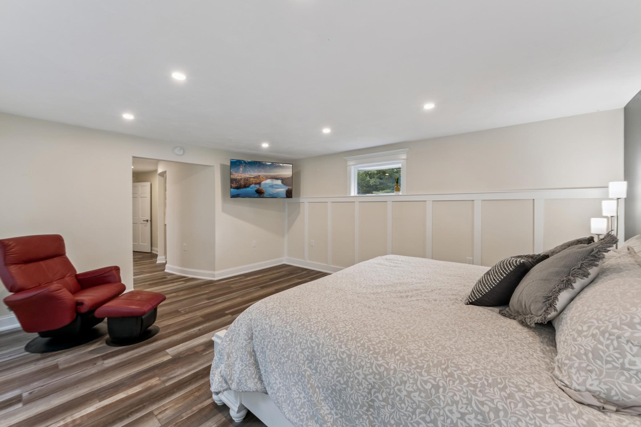 7277 North Shore Drive Property Photo 14