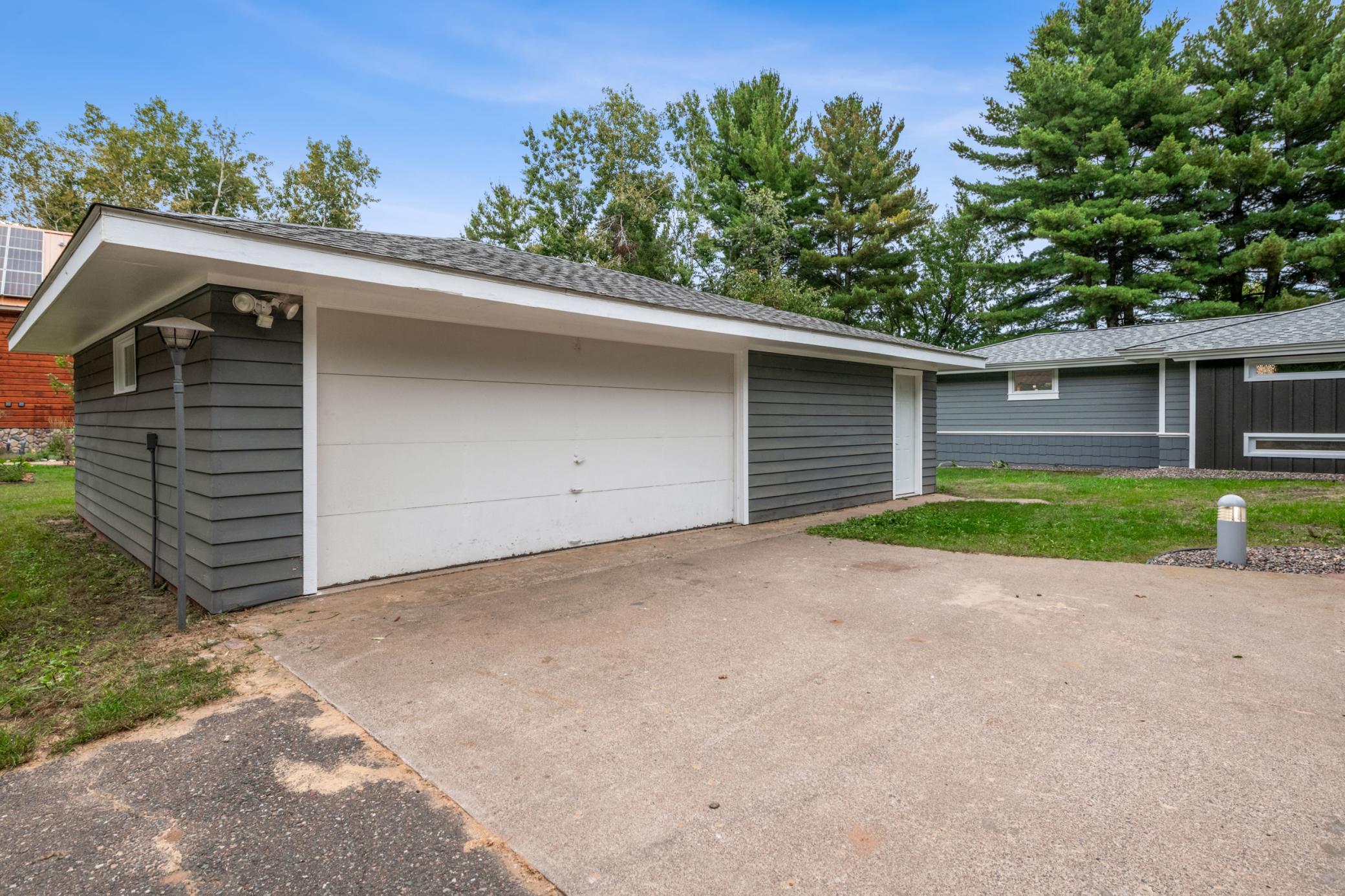 7277 North Shore Drive Property Photo 42