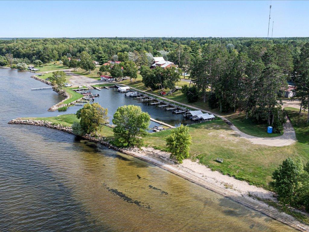 15080 Nodak Drive Ne Property Photo 8