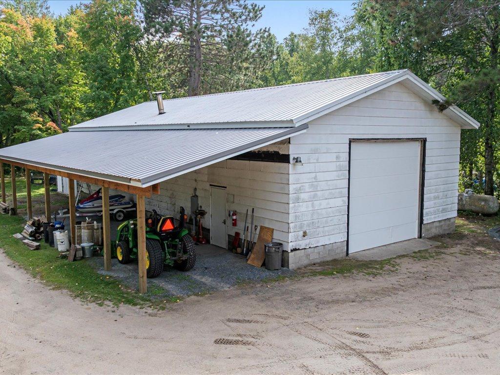 15080 Nodak Drive Ne Property Photo 20