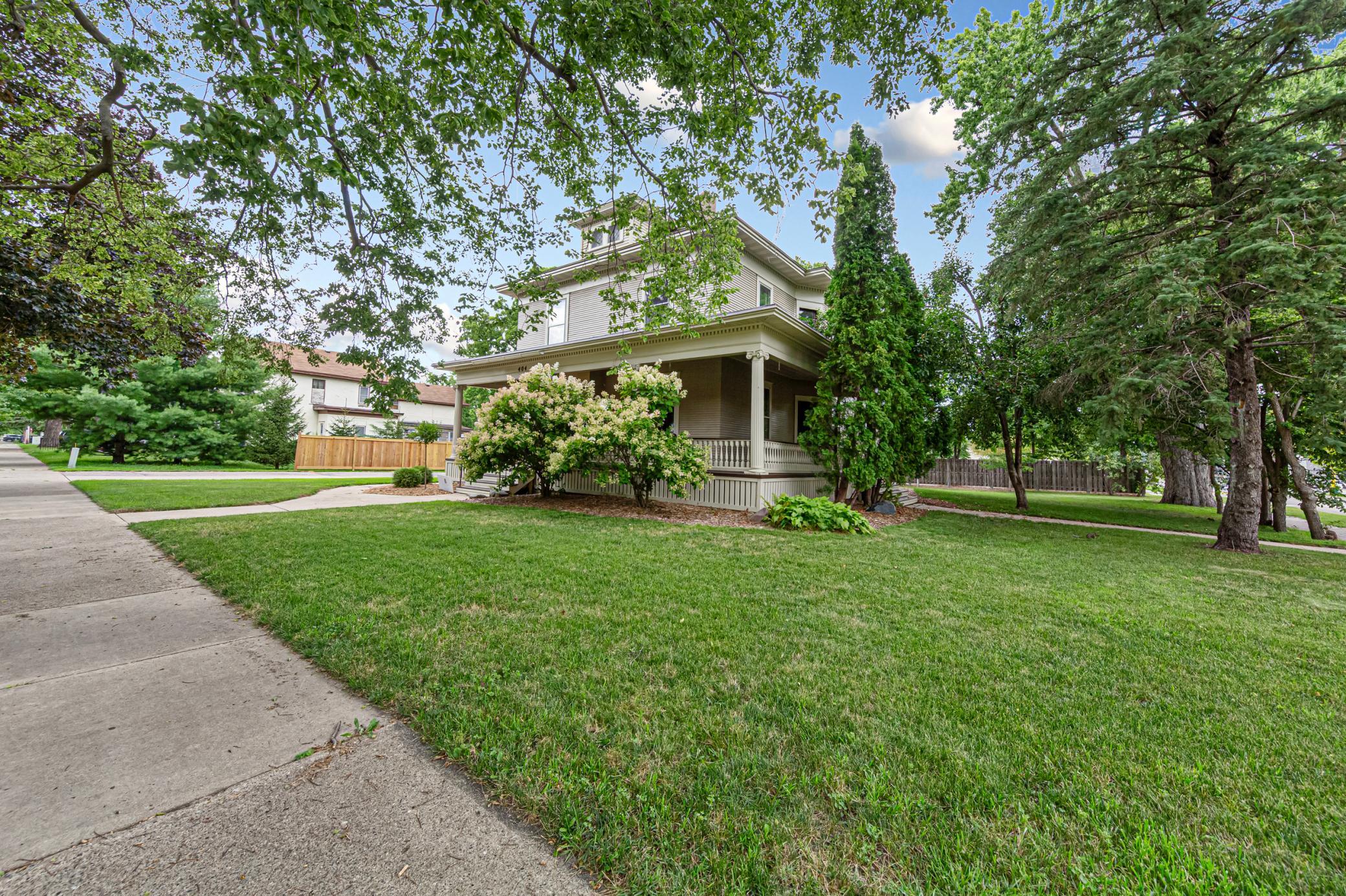 404 3rd Street Nw Property Photo 4
