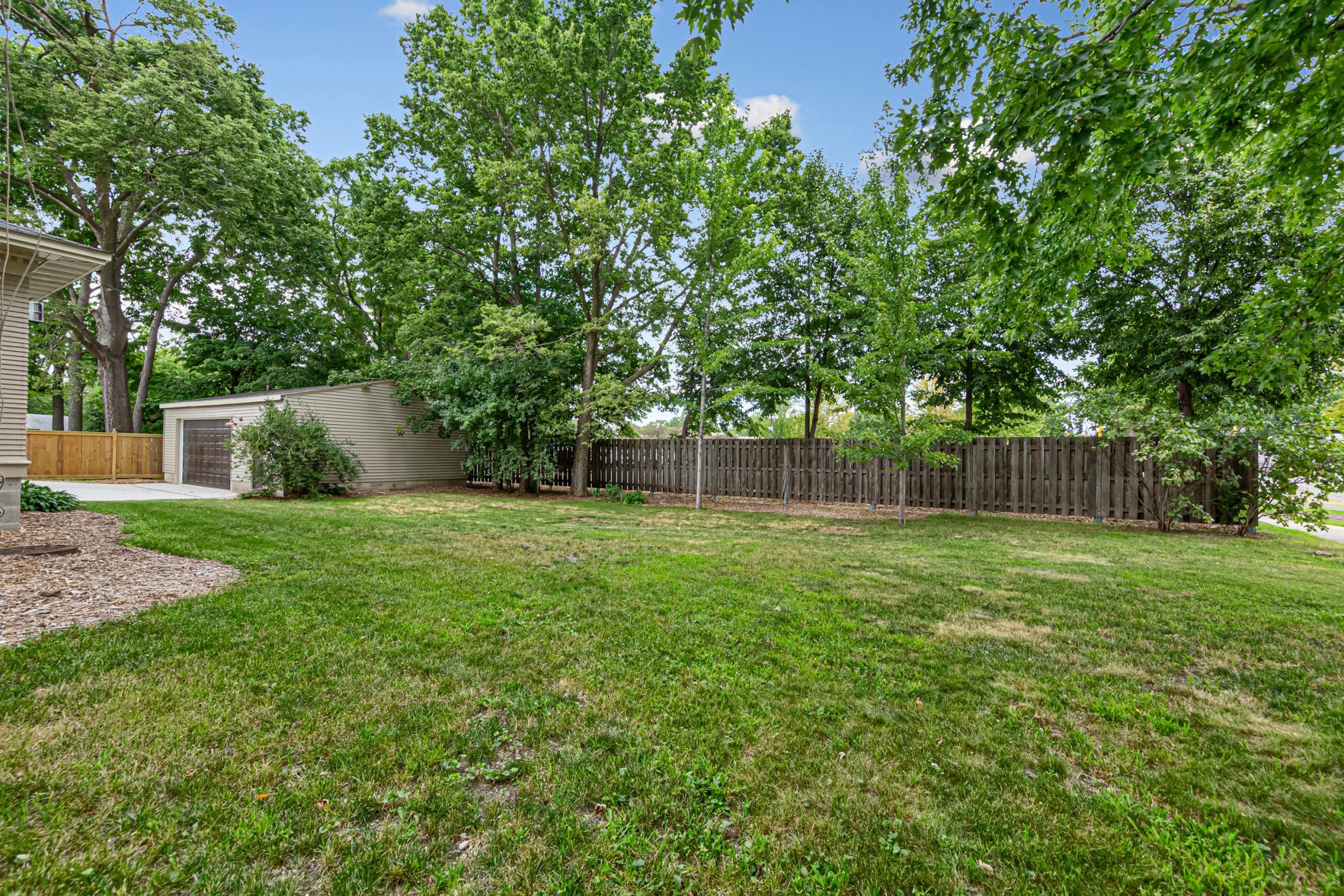 404 3rd Street Nw Property Photo 8