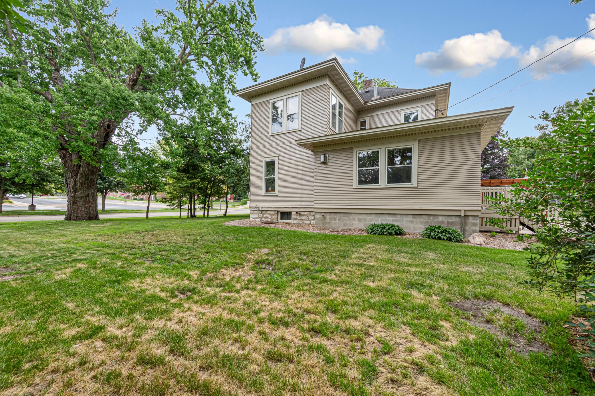 404 3rd Street Nw Property Photo 10