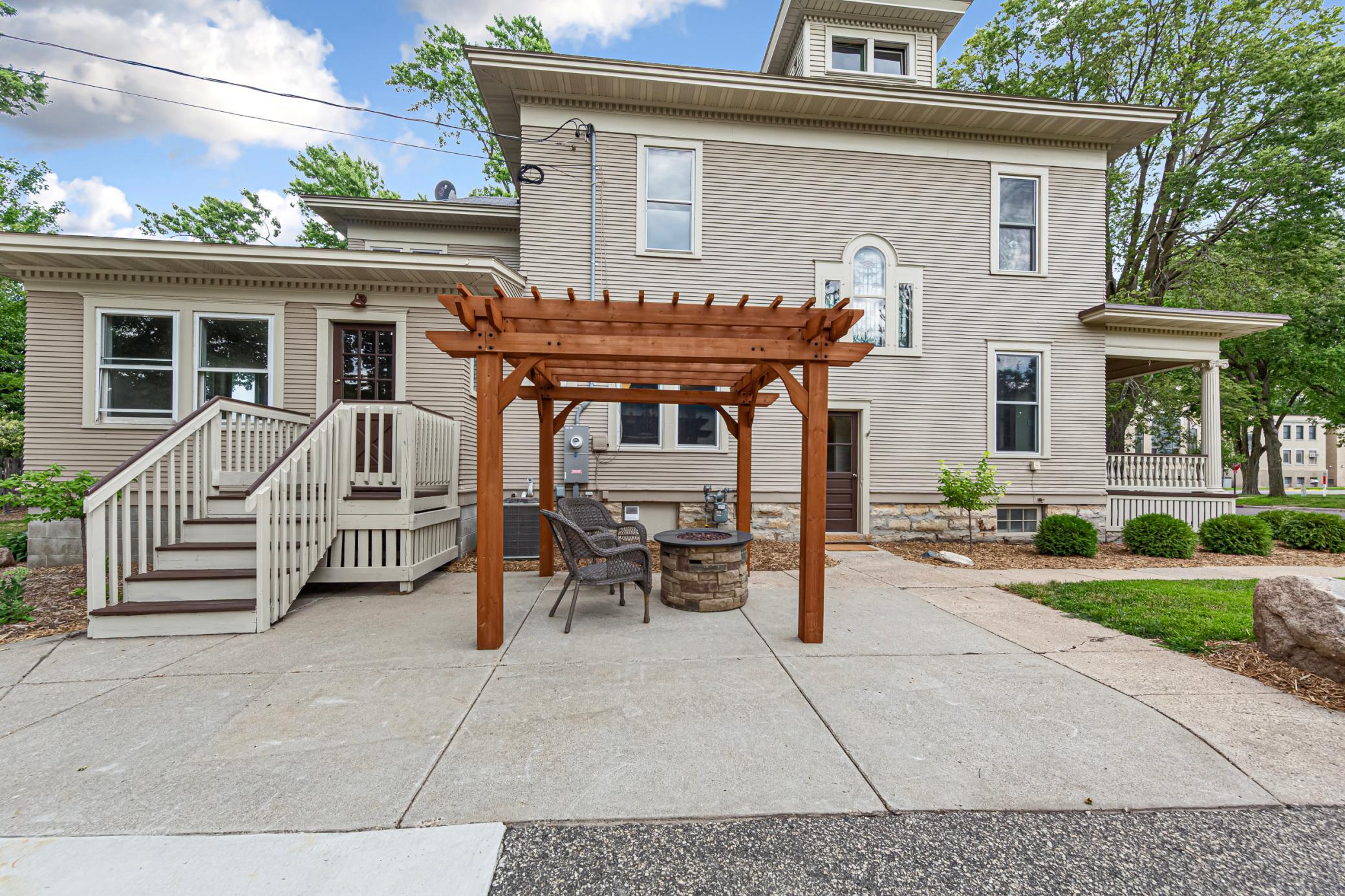 404 3rd Street Nw Property Photo 13