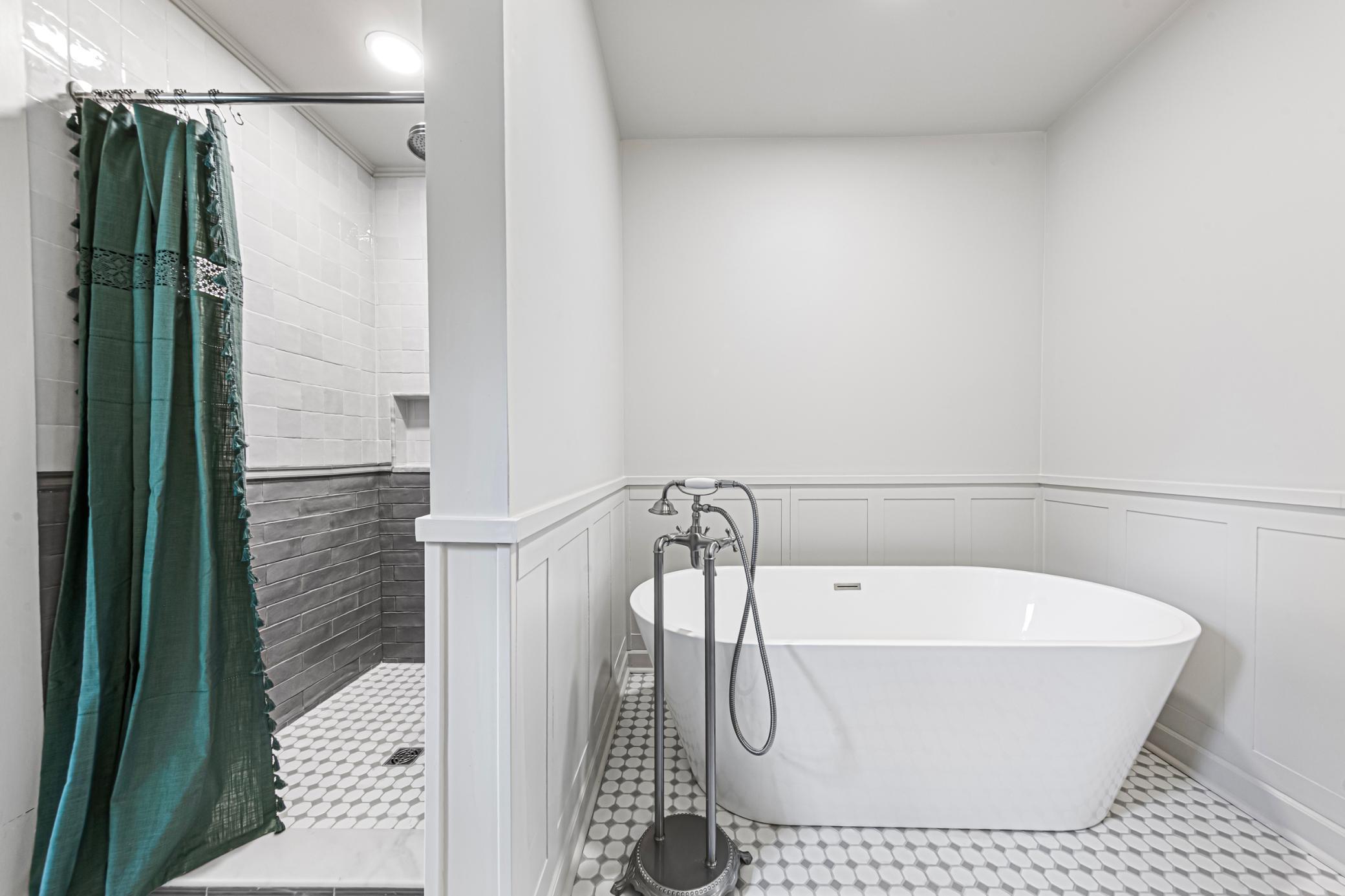 404 3rd Street Nw Property Photo 54