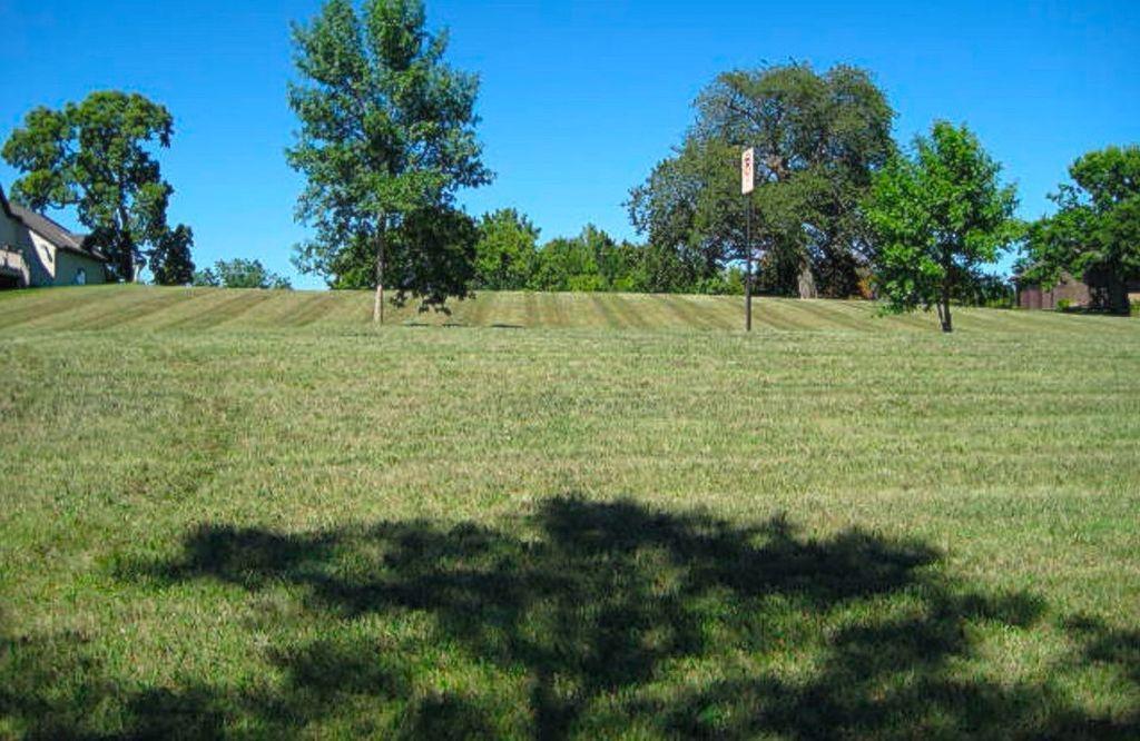 238xx N Lake Shore Drive Property Photo 19